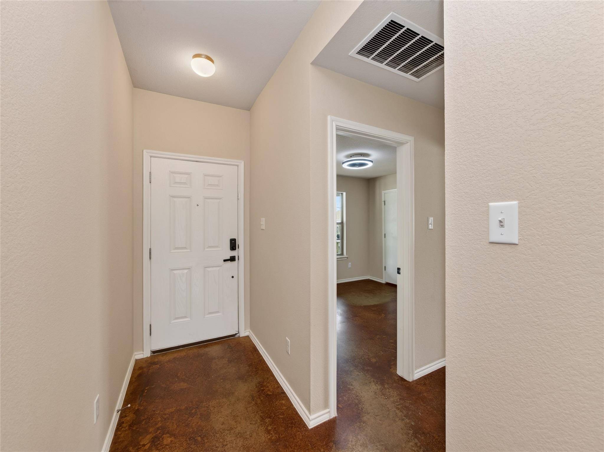 1480 Twin CV, Kyle, TX 78640