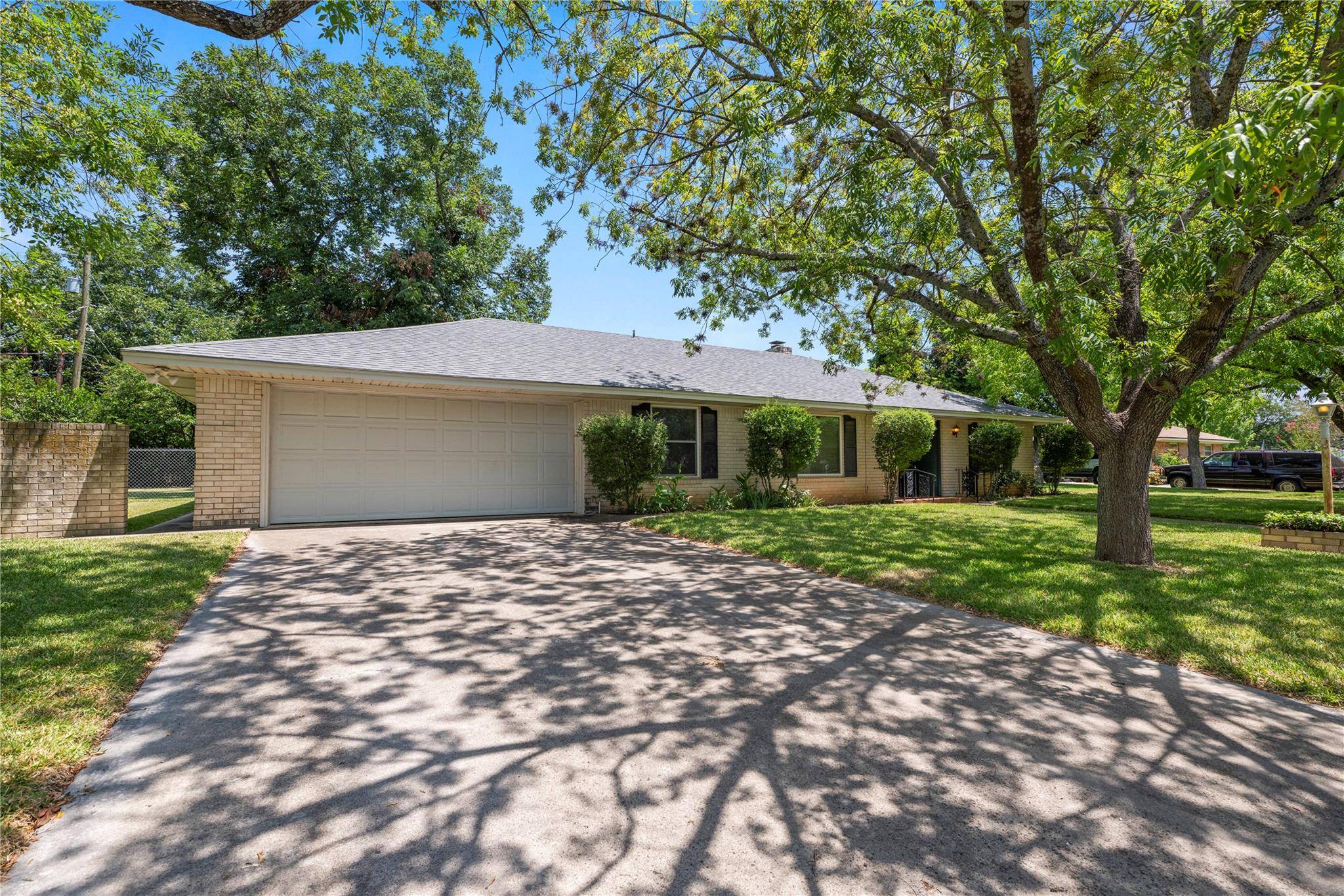 12 W Killen LN, Temple, TX 76501
