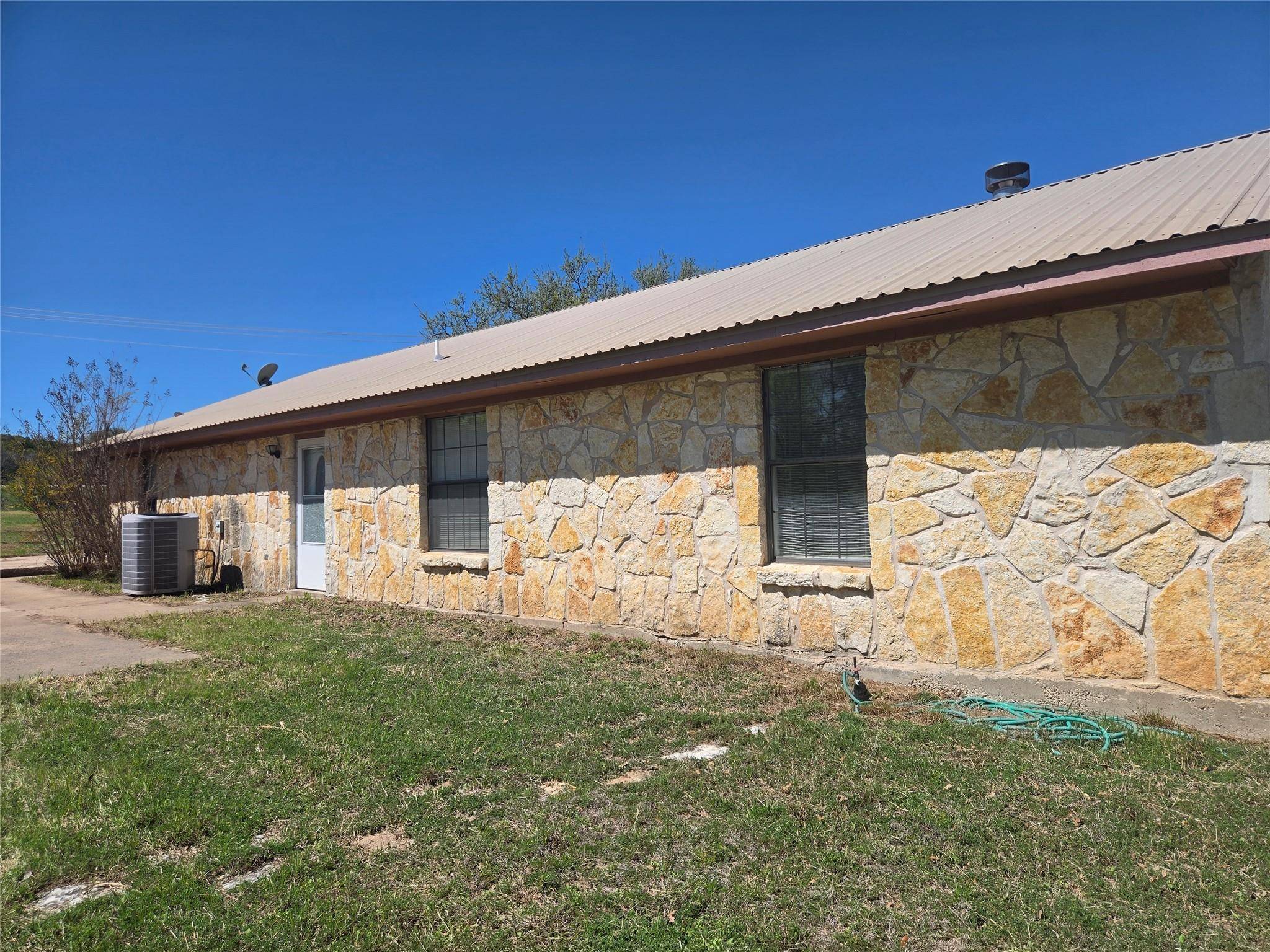 12257 E Fm 1431, Marble Falls, TX 78654