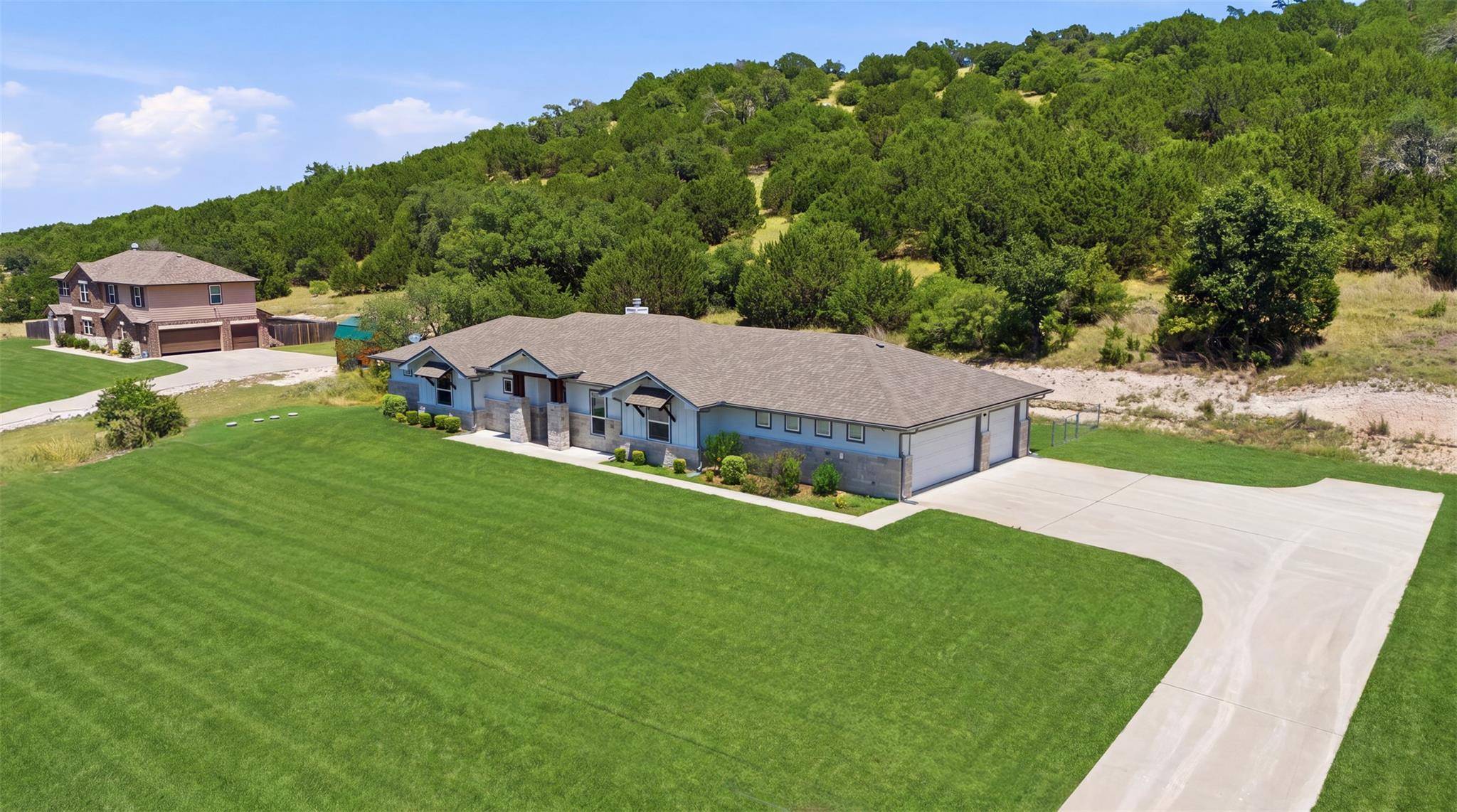 2897 Grimes Crossing RD, Copperas Cove, TX 76522