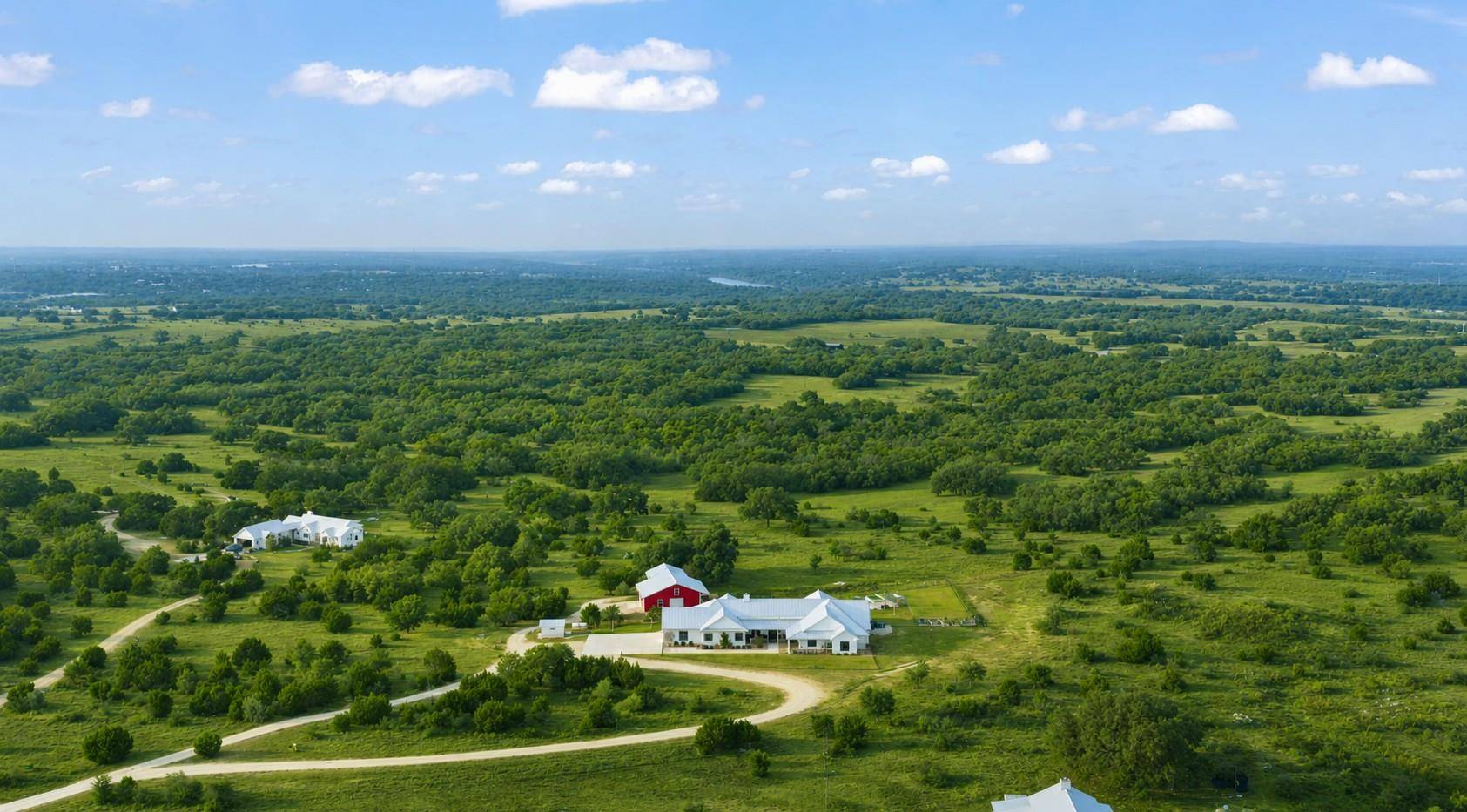 452 Southwick Ranch RD, Johnson City, TX 78636