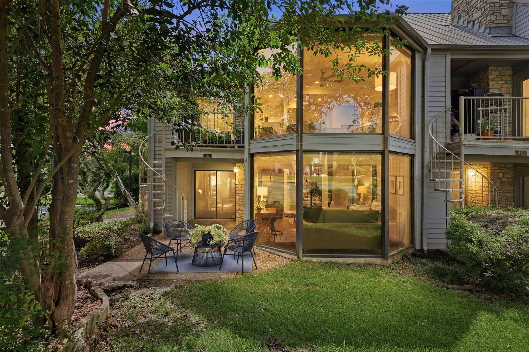 122 World Of Tennis SQ #122, Lakeway, TX 78738
