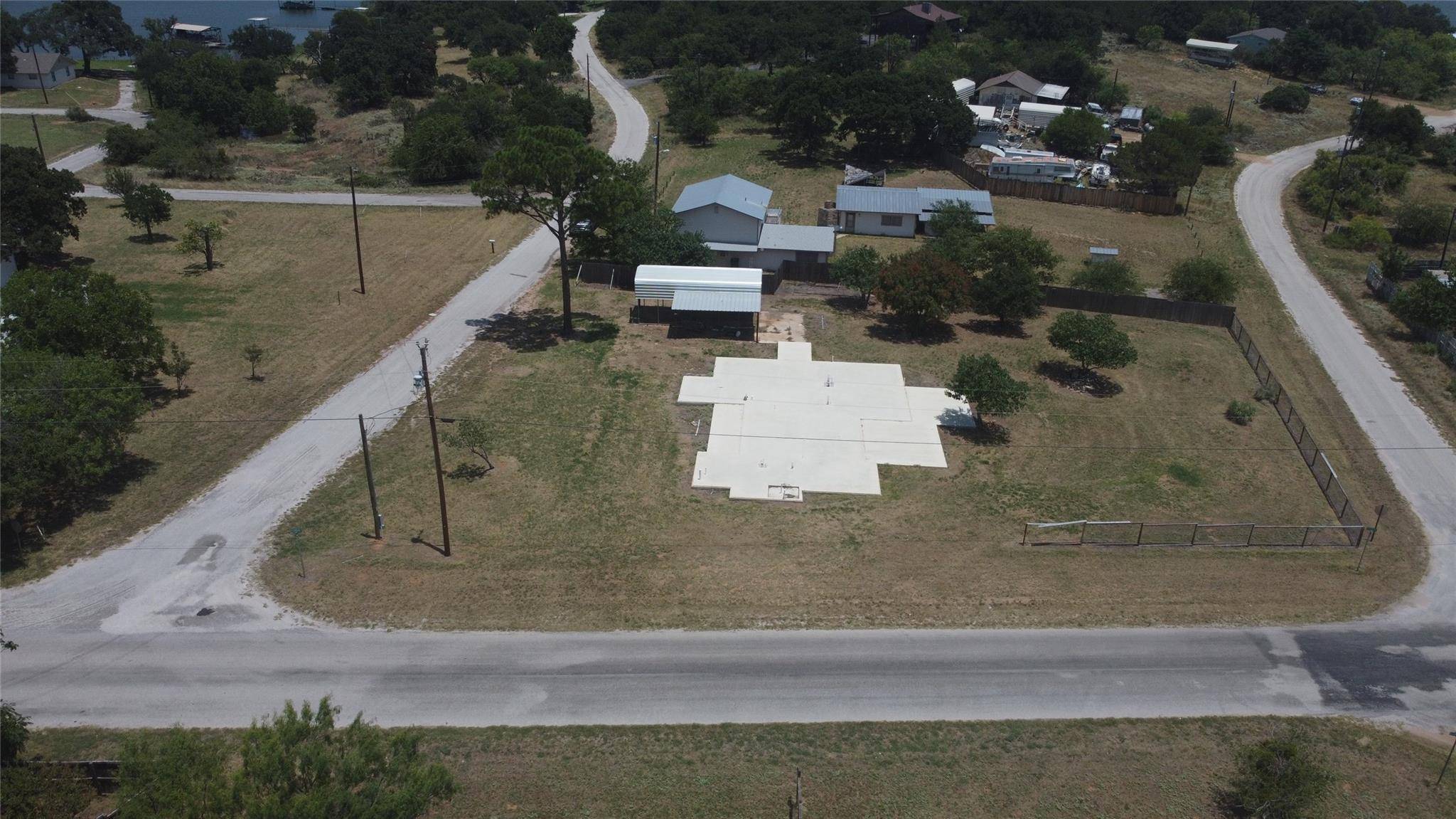 1519 Lakeview DR, Tow, TX 78672