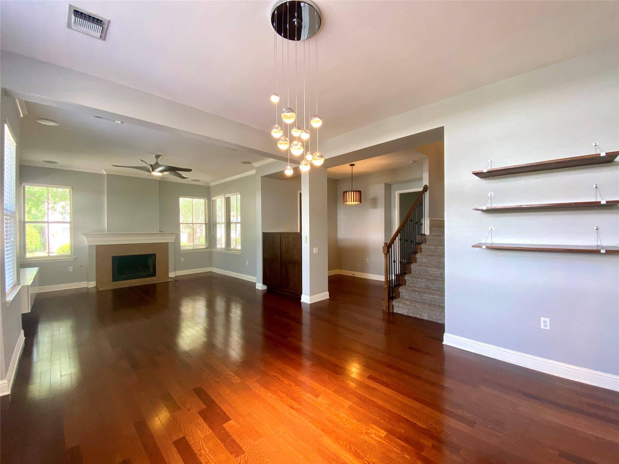 2009 Emma Long ST, Austin, TX 78723