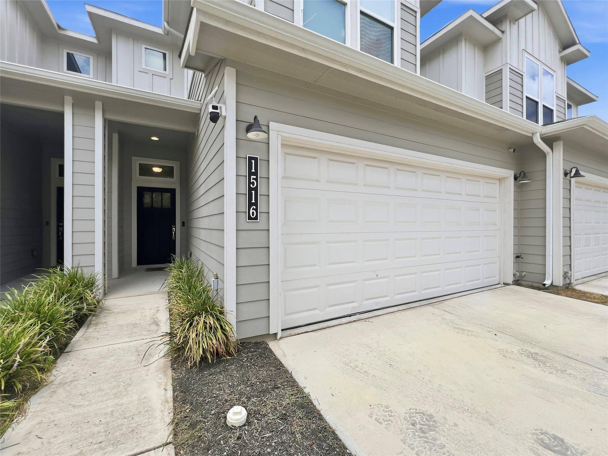 1516 Roseburg DR #70, Austin, TX 78754