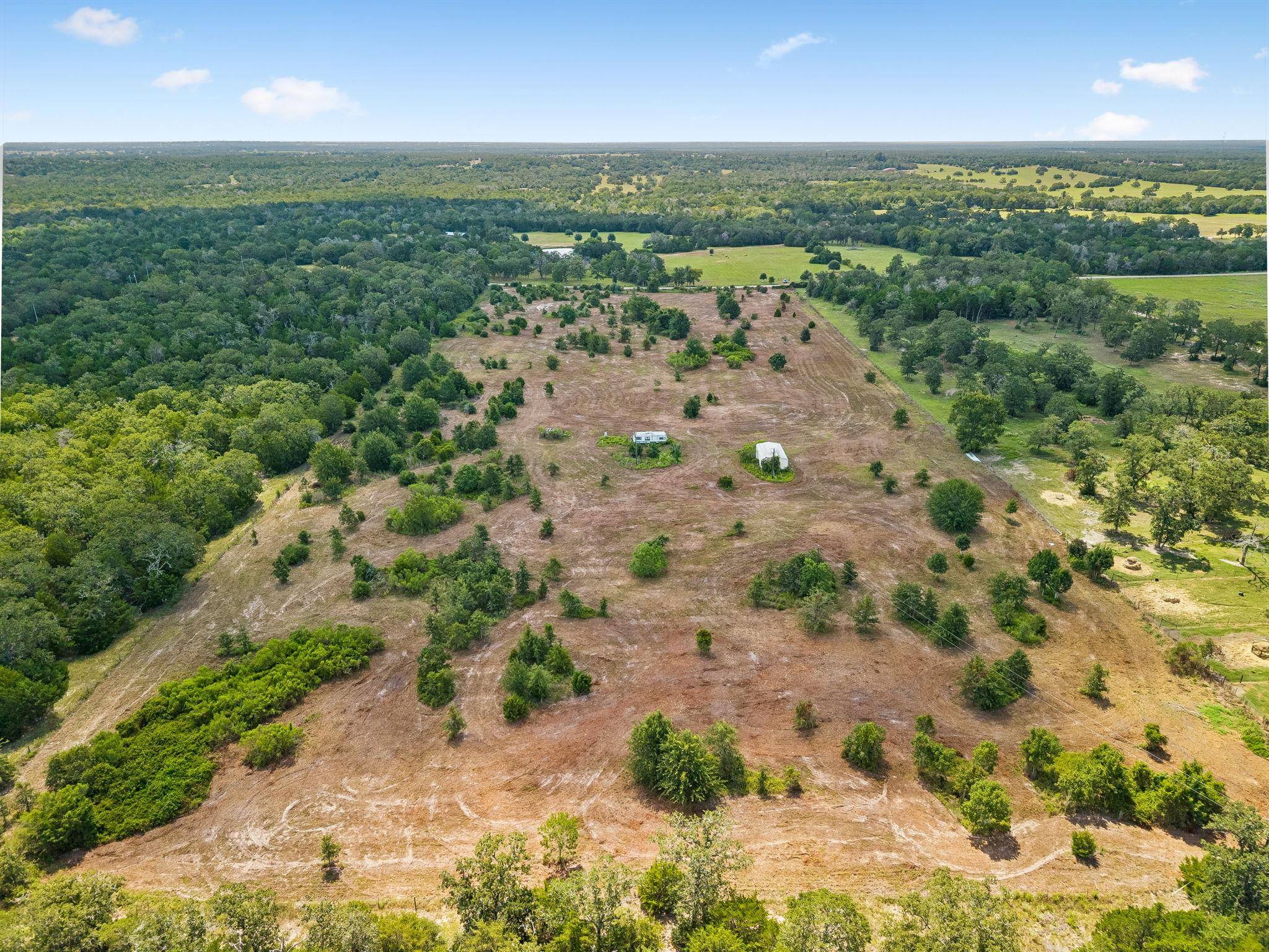 1430 Raymond Lehmann LN, Ledbetter, TX 78946