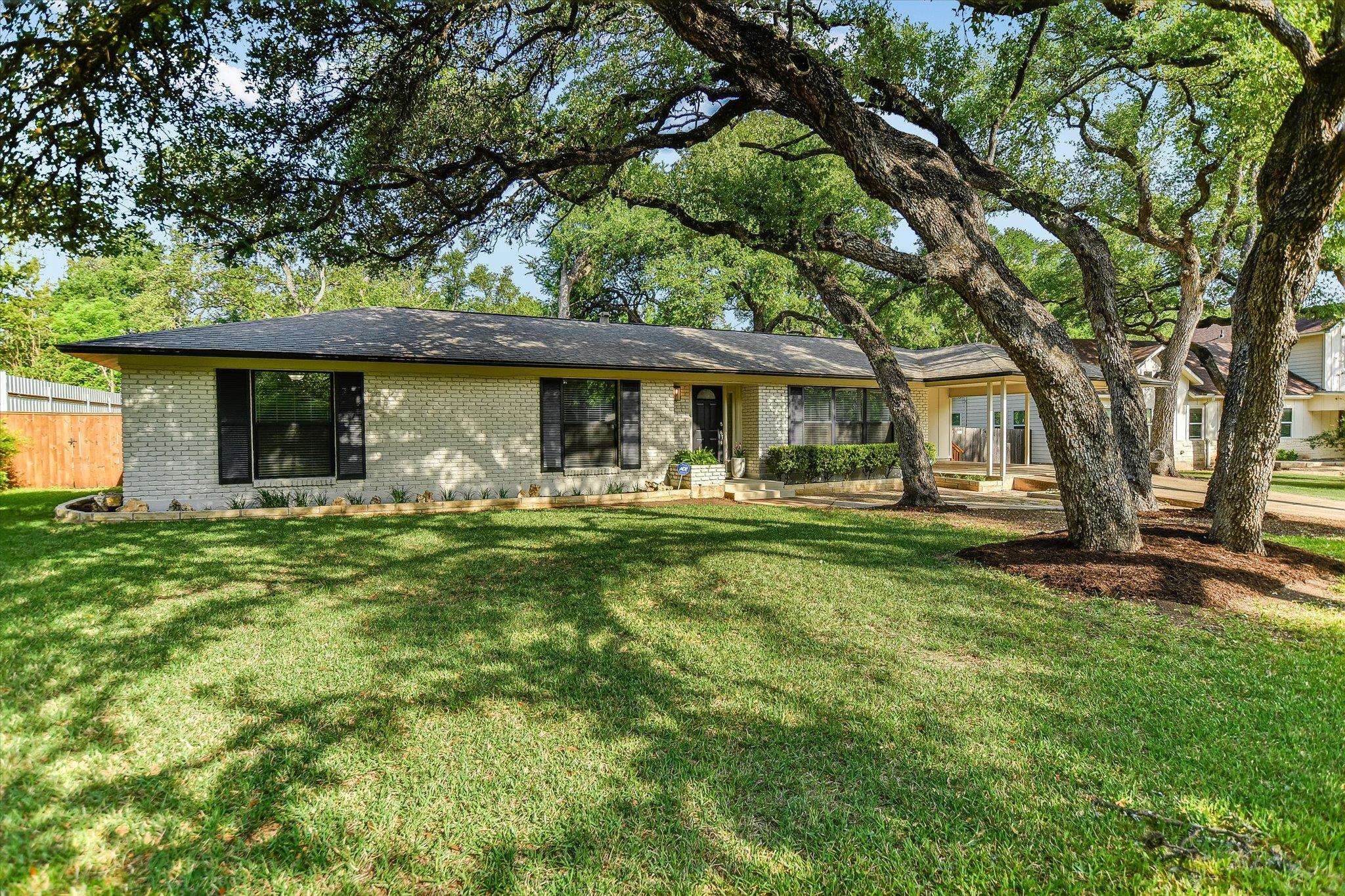 11806 Arabian TRL, Austin, TX 78759