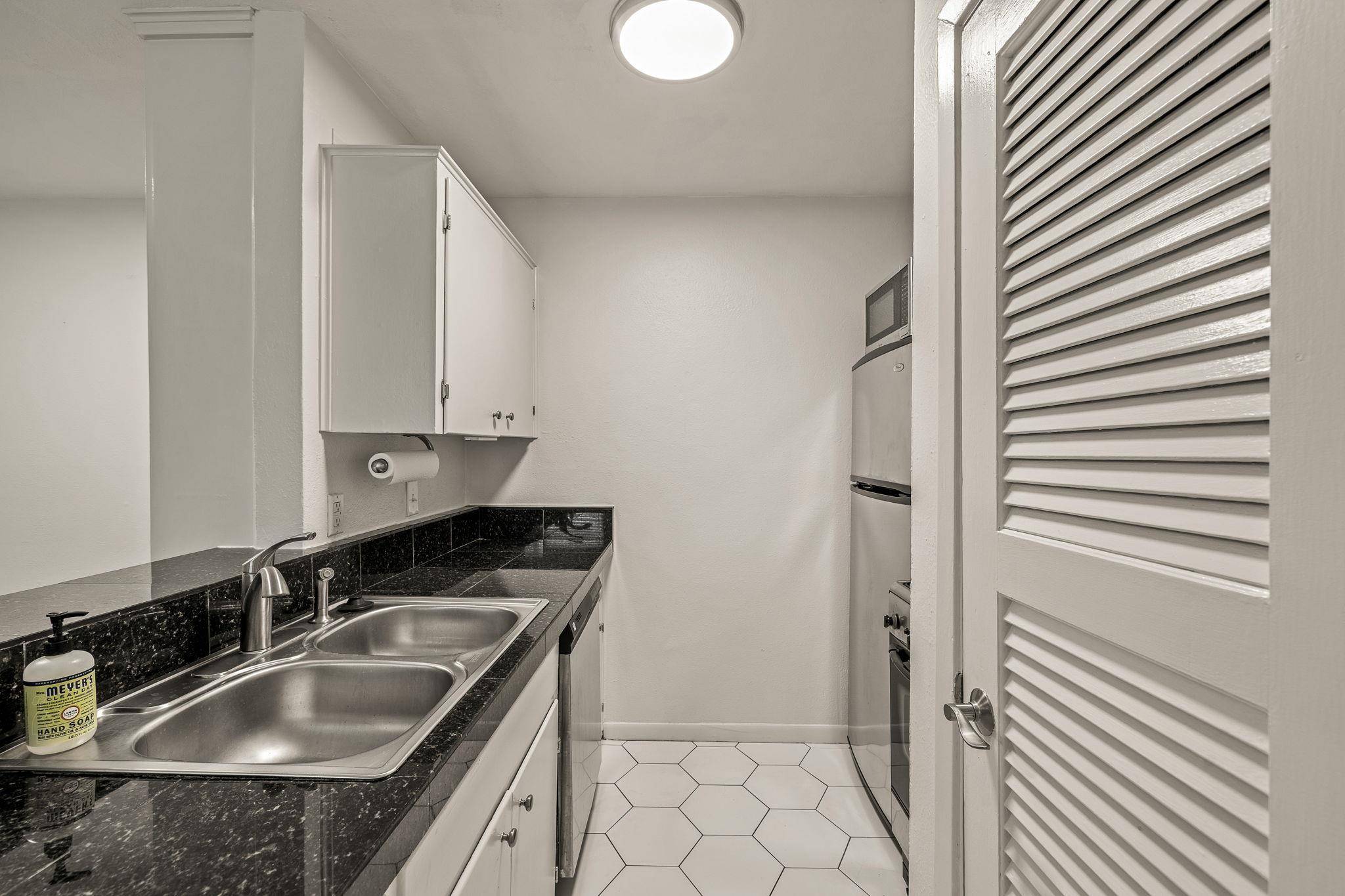 4306 Avenue A #105, Austin, TX 78751