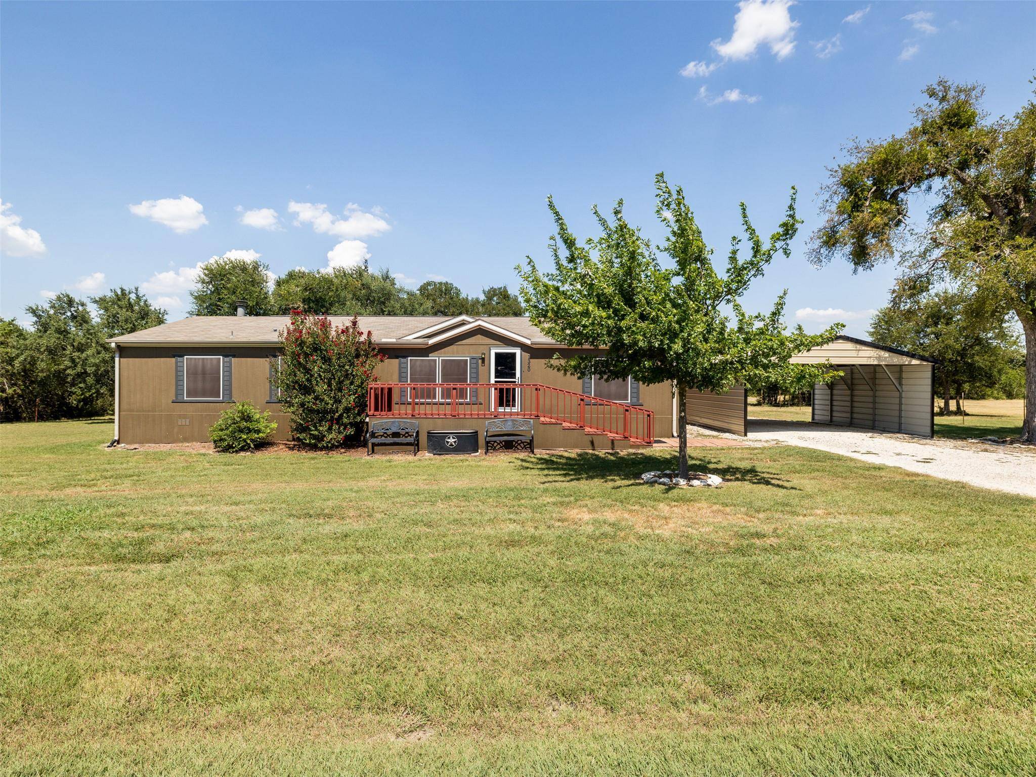 1320 HWY 138, Florence, TX 76527