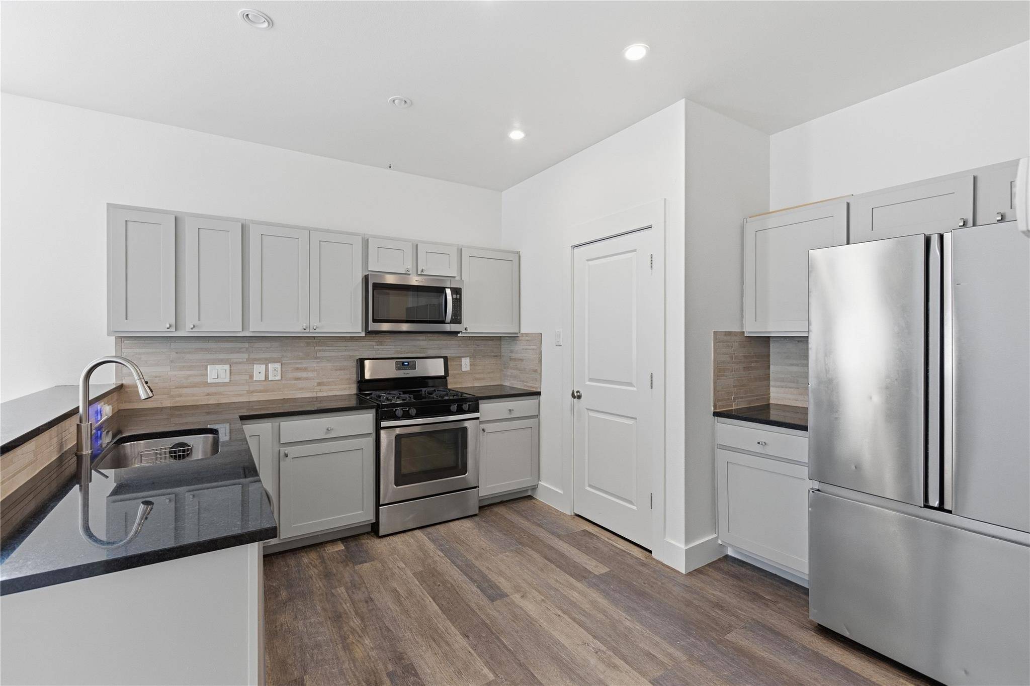 4124 Valley View RD #4A, Austin, TX 78704