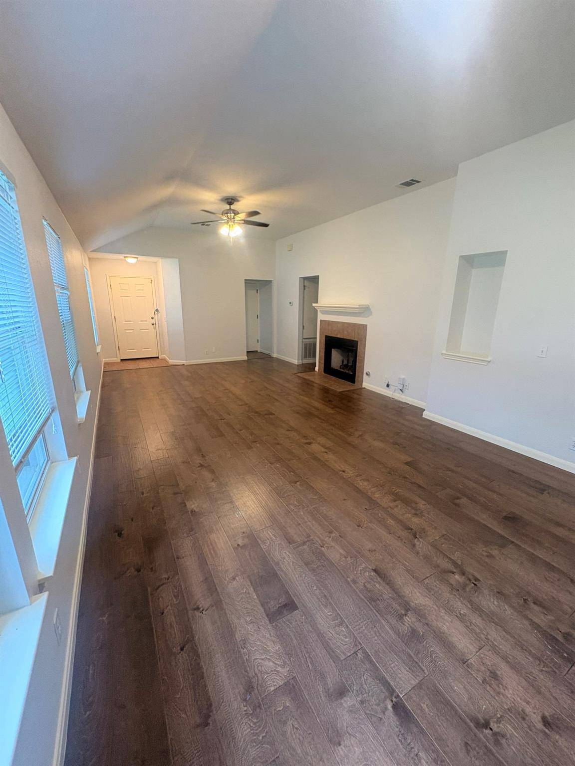 1725 Shire ST, Pflugerville, TX 78660