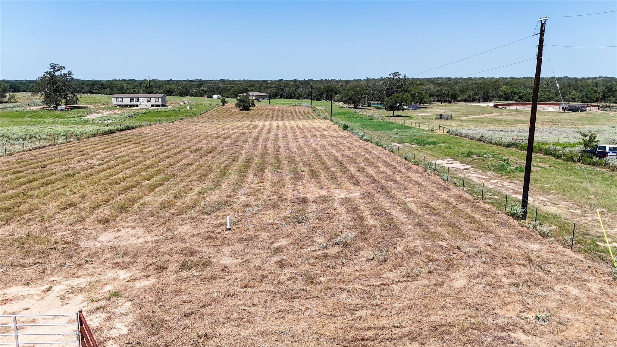 8150 Old Colony Line RD, Dale, TX 78616
