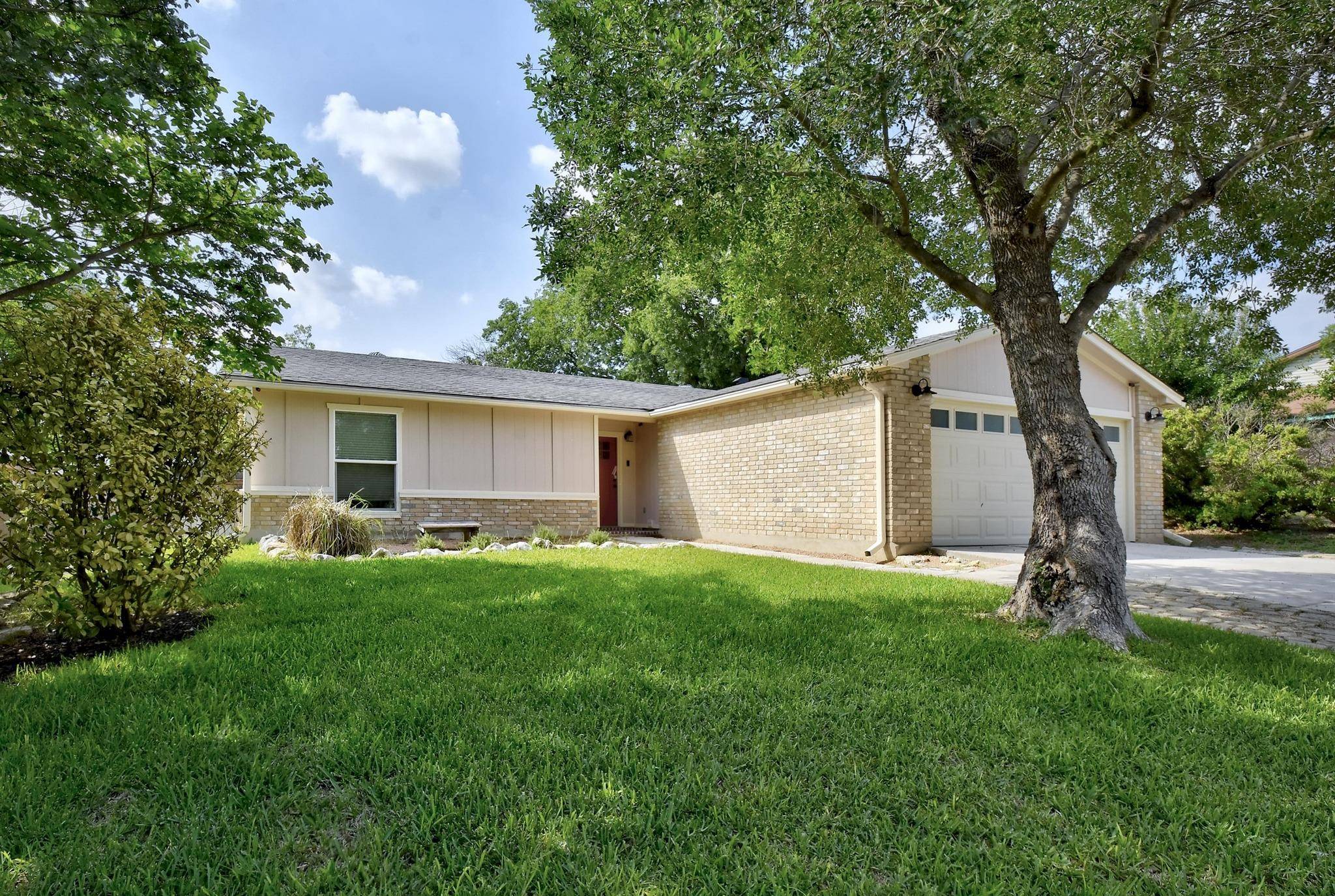 3429 Harvest DR, Schertz, TX 78108