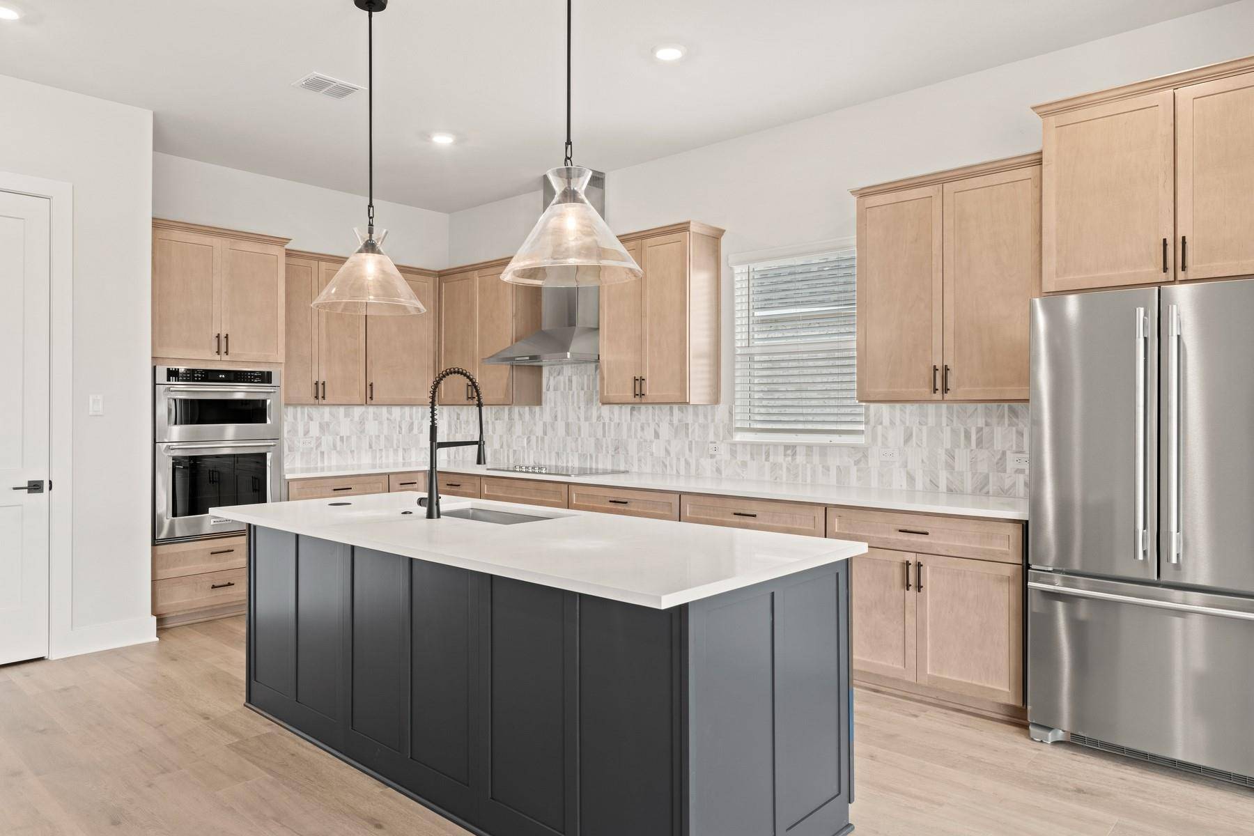 401 Kanarra Creek RD, Jarrell, TX 76537