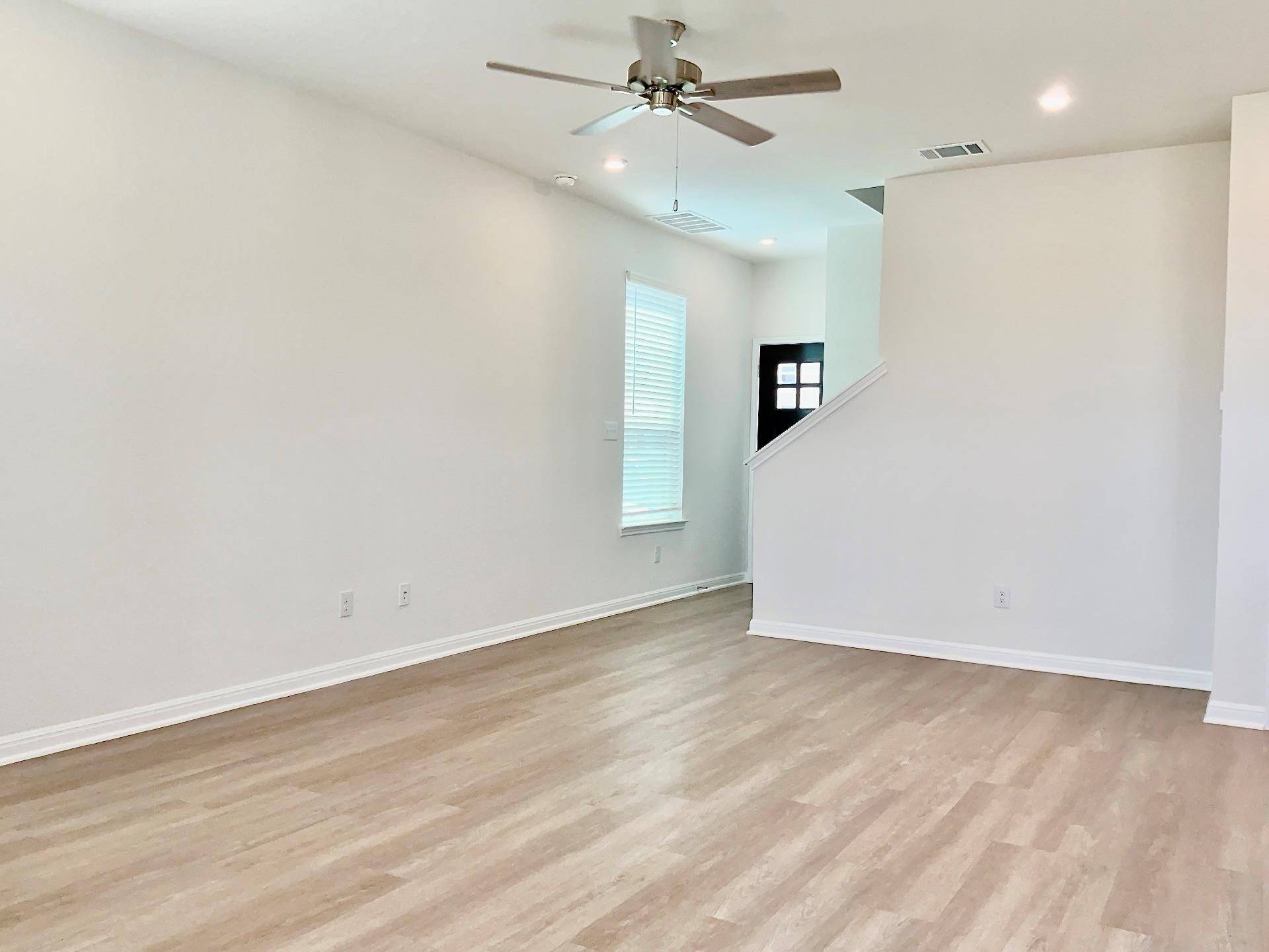 2208 Cornfield DR #B, Pflugerville, TX 78660
