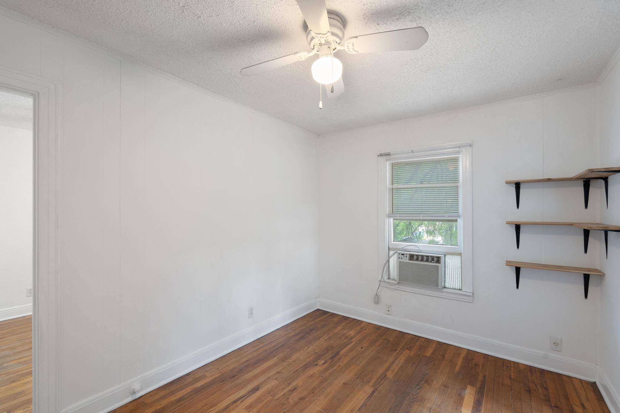 4616 E Cesar Chavez ST #1, Austin, TX 78702