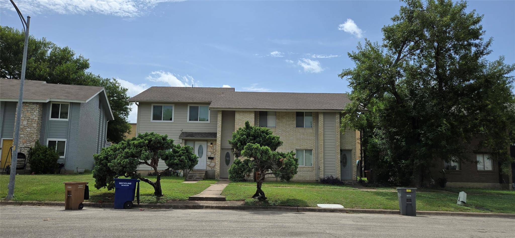 8811 Dawnridge CIR #102, Austin, TX 78757