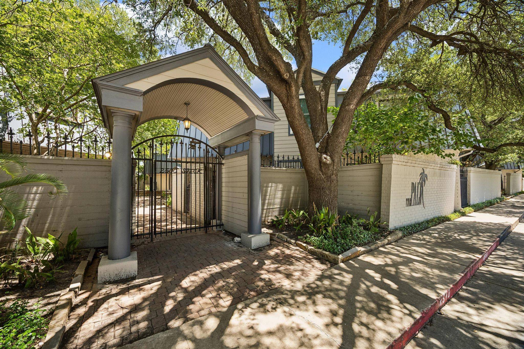 2500 Steck Ave #18, Austin, TX 78757