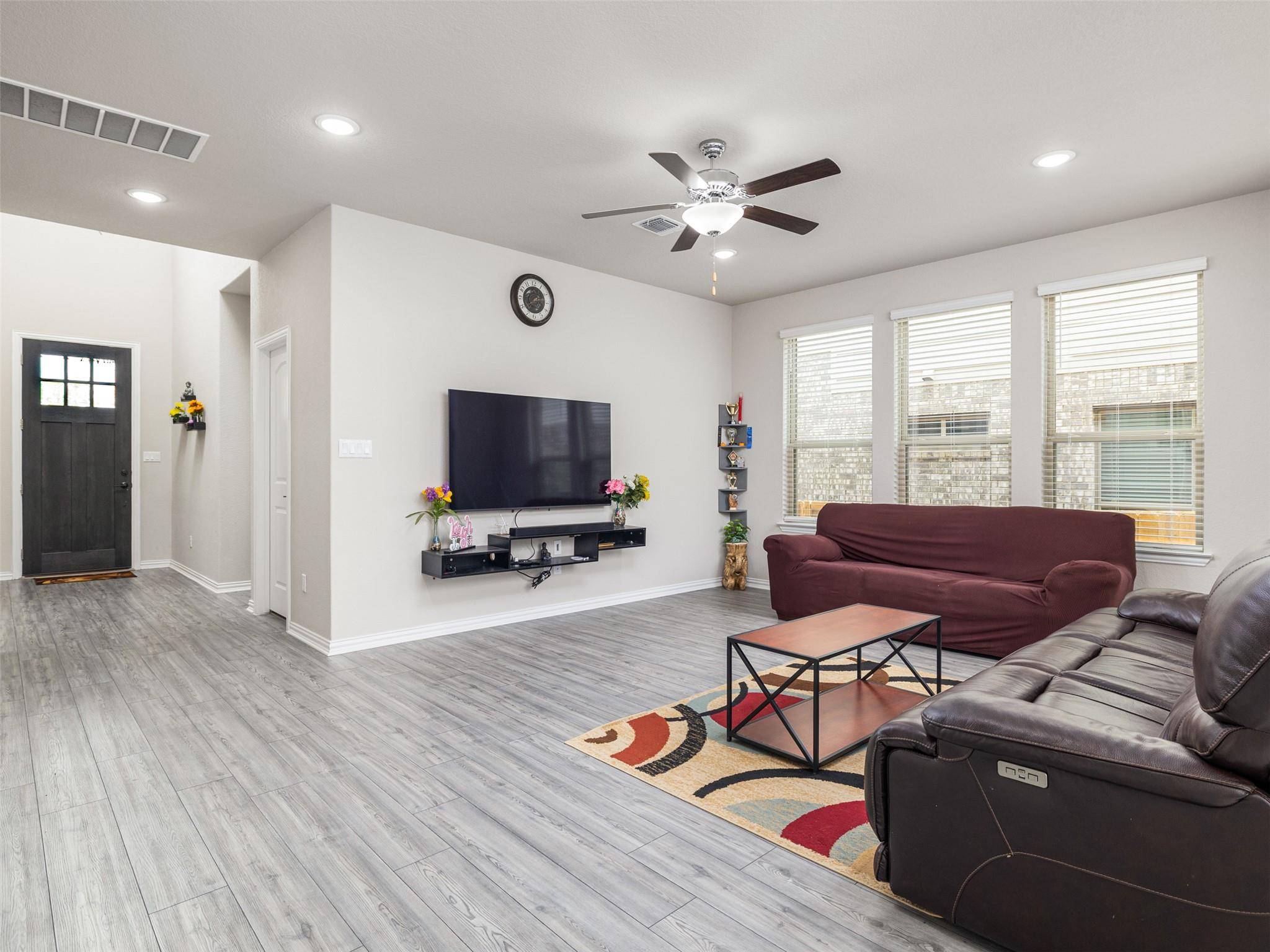 1509 Blue Creek LN, Georgetown, TX 78628