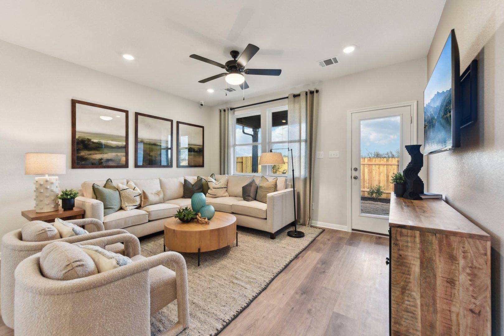 10917 Tallsalt DR, Austin, TX 78653