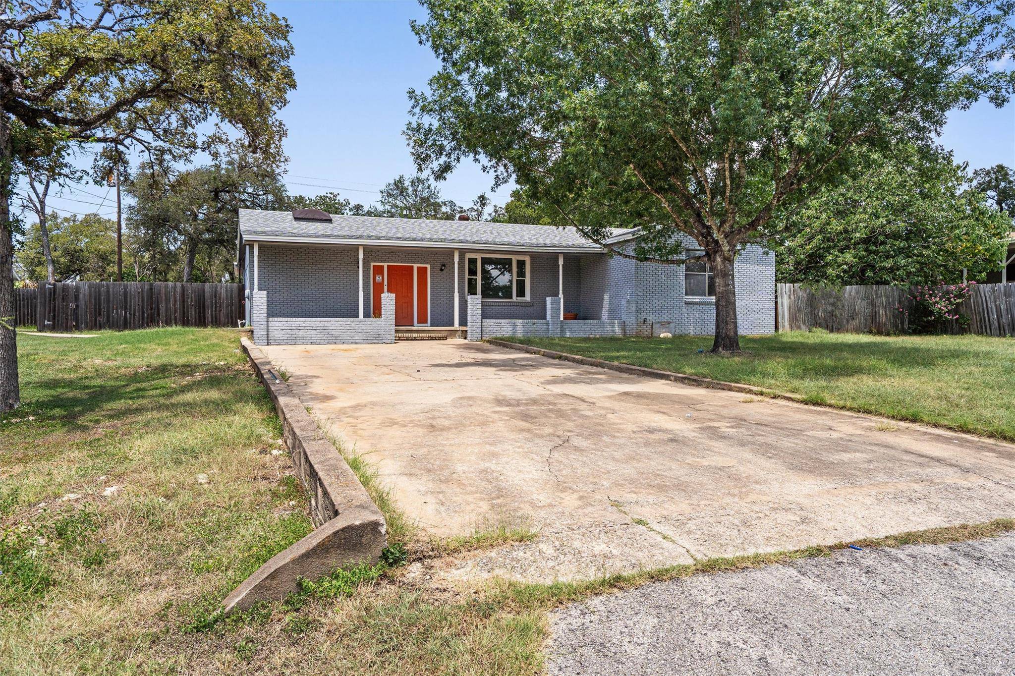 2106 Allred DR, Austin, TX 78748