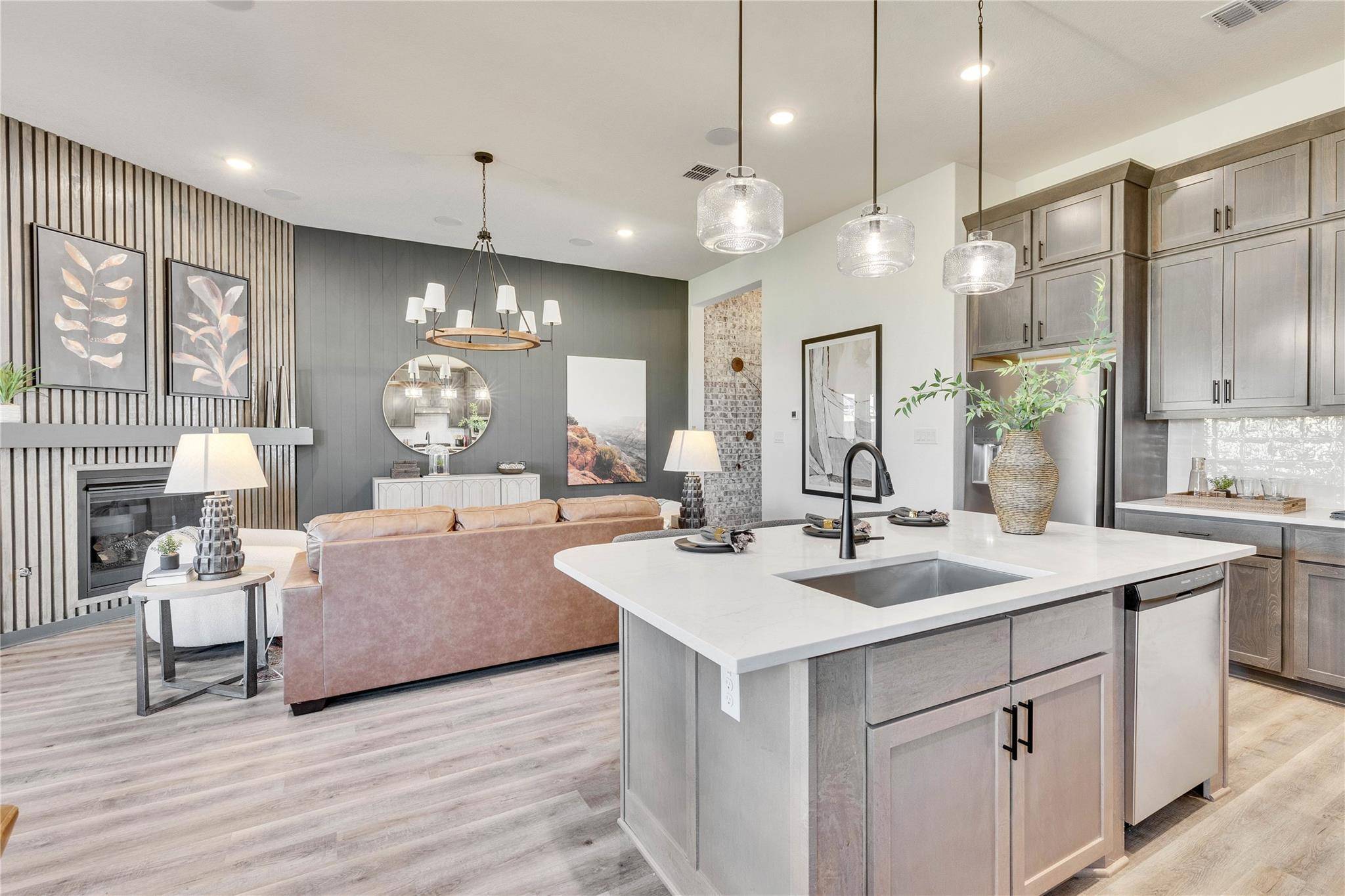 105 Edgemoor CV, Georgetown, TX 78628