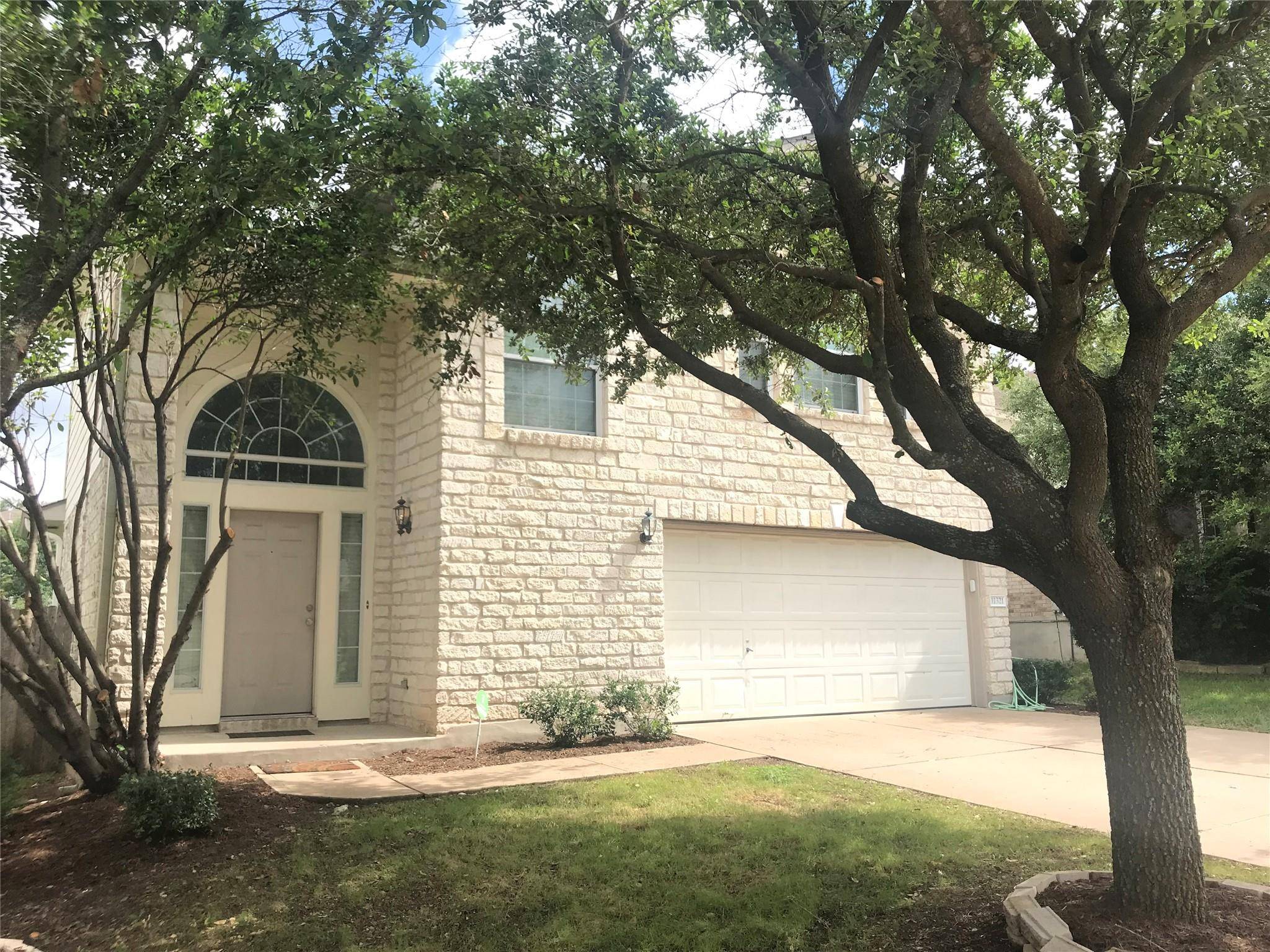 11321 Fletcher Hall LN, Austin, TX 78717