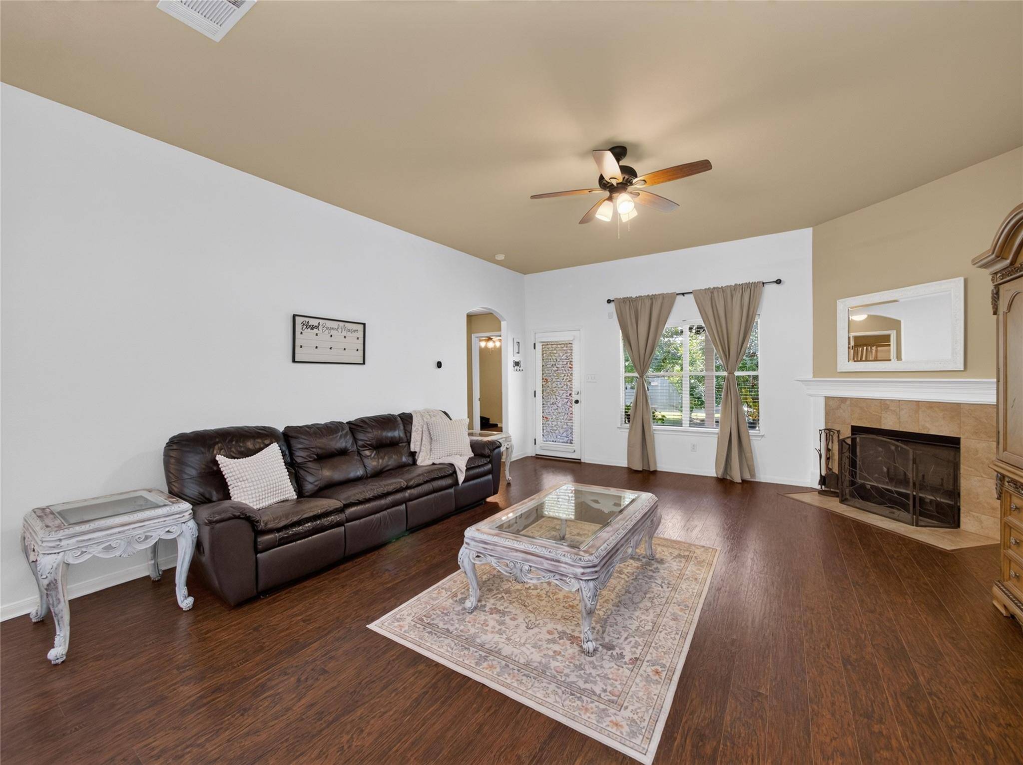 803 Broken Trace CT, Round Rock, TX 78665