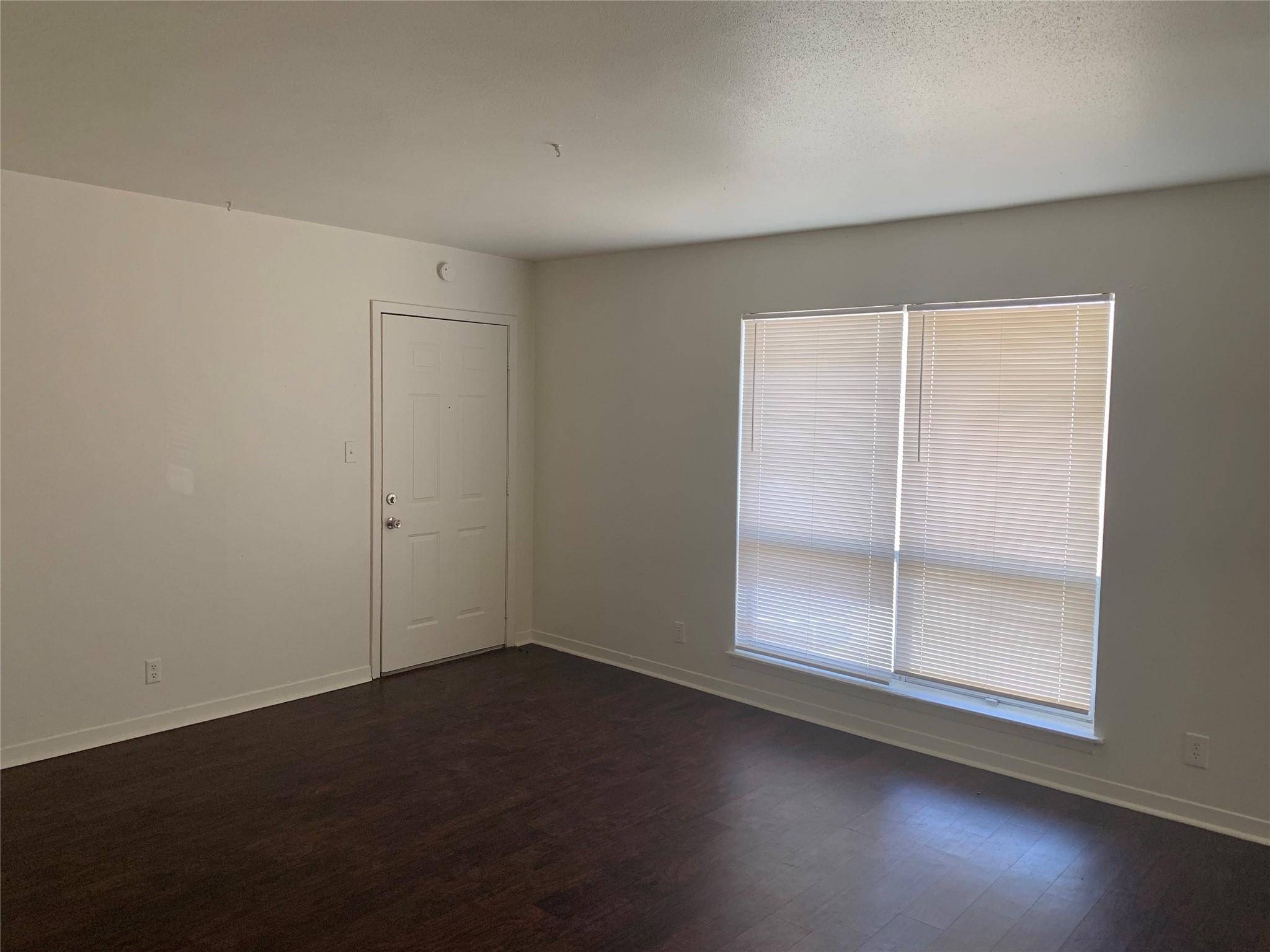 1918 Hearthstone DR #202, Austin, TX 78757