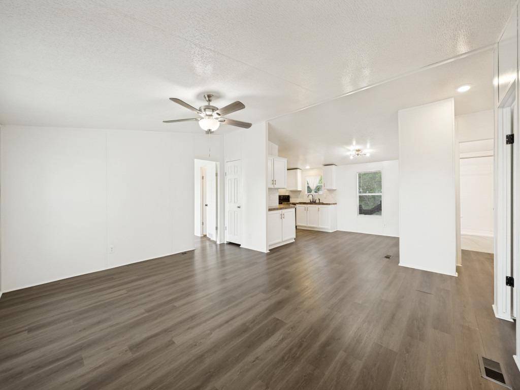 4654 Old Howard RD, Temple, TX 76504