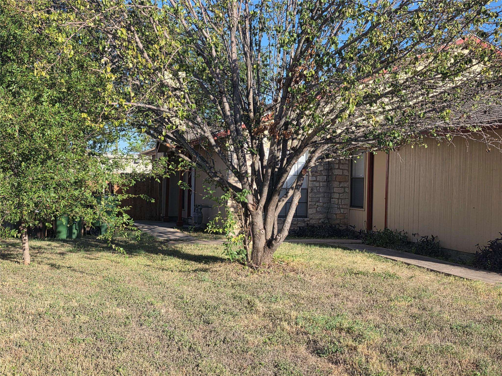 1735 HORSESHOE CIR, Round Rock, TX 78681