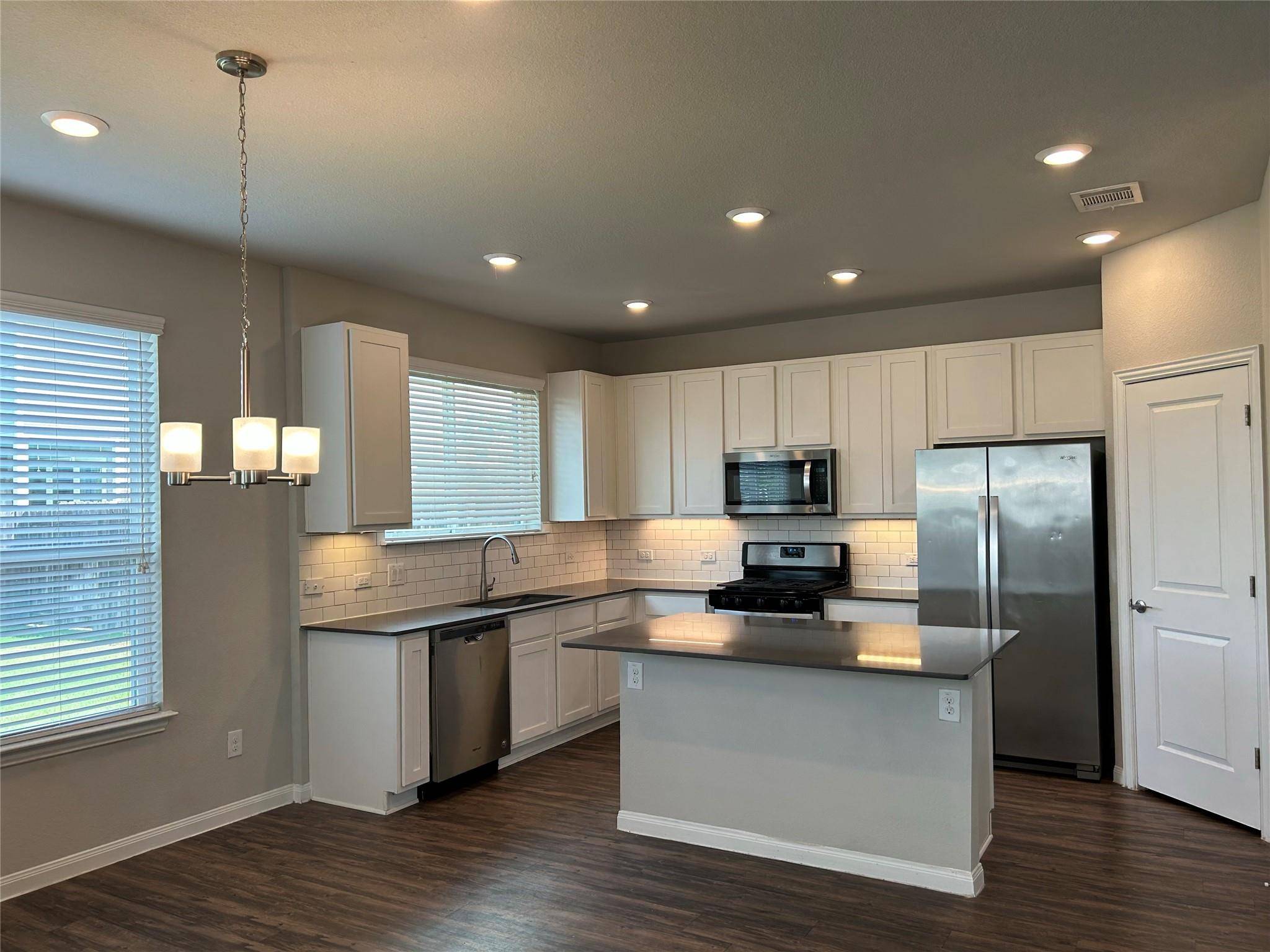 424 San Gabriel River RD, Georgetown, TX 78626