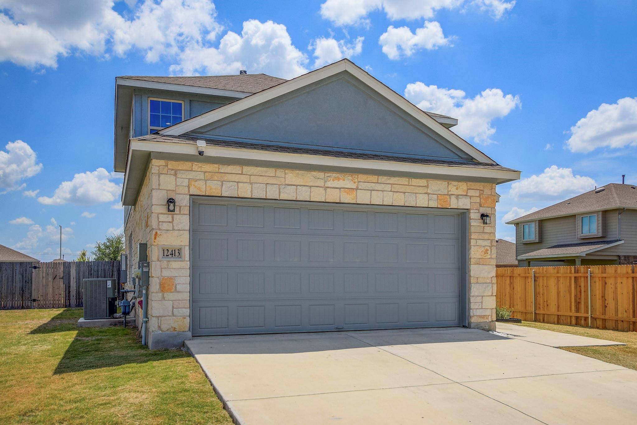 12413 Ostrich TRL, Manor, TX 78653