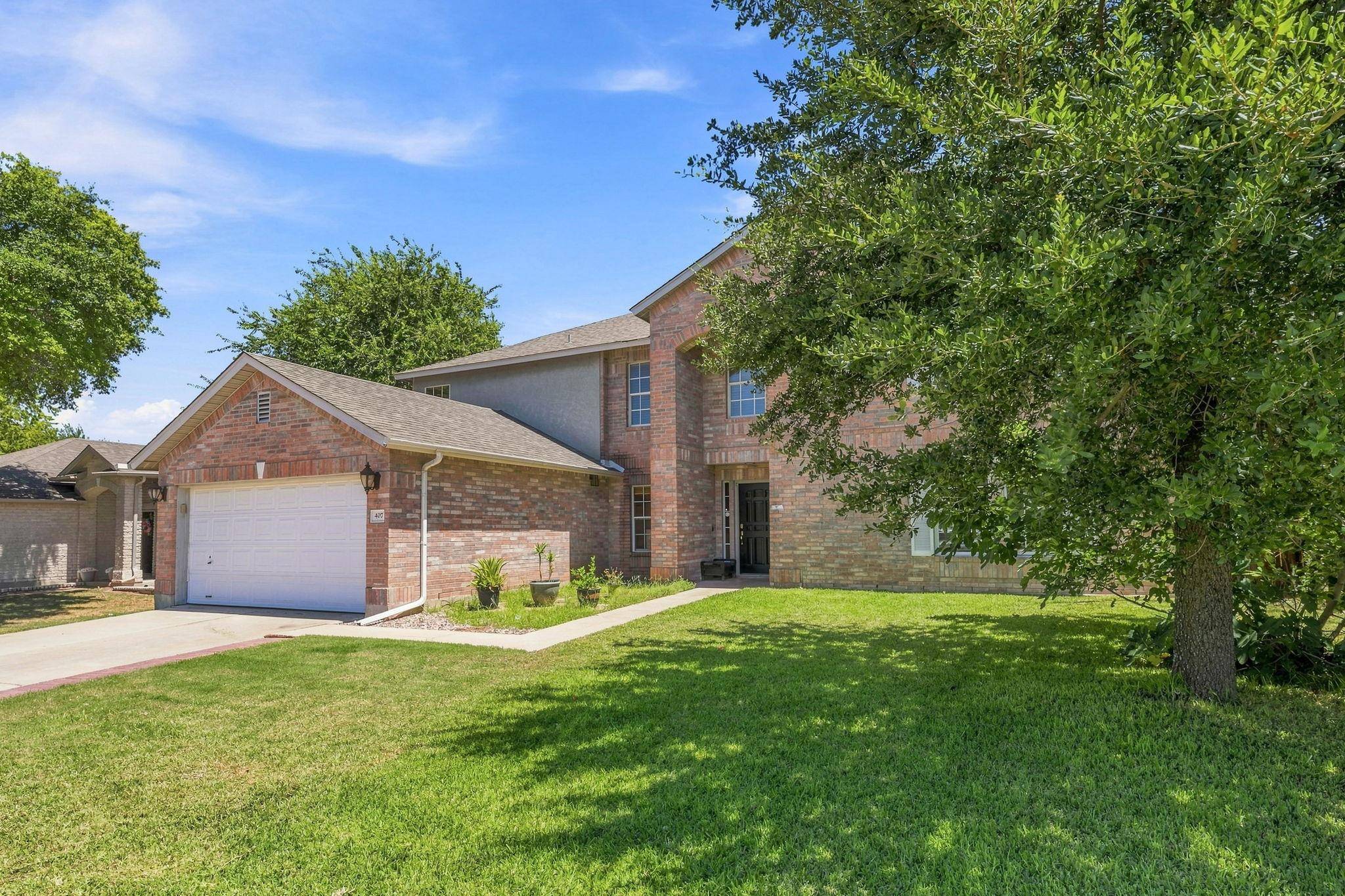 407 Evening Grosbeak DR, Pflugerville, TX 78660