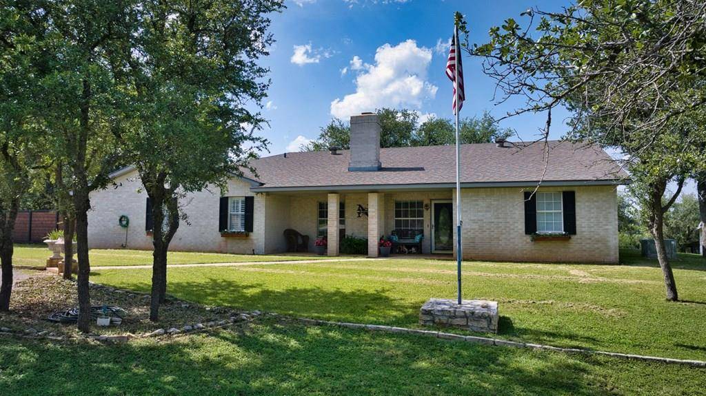 1310 McKinley Ave, Mason, TX 76856