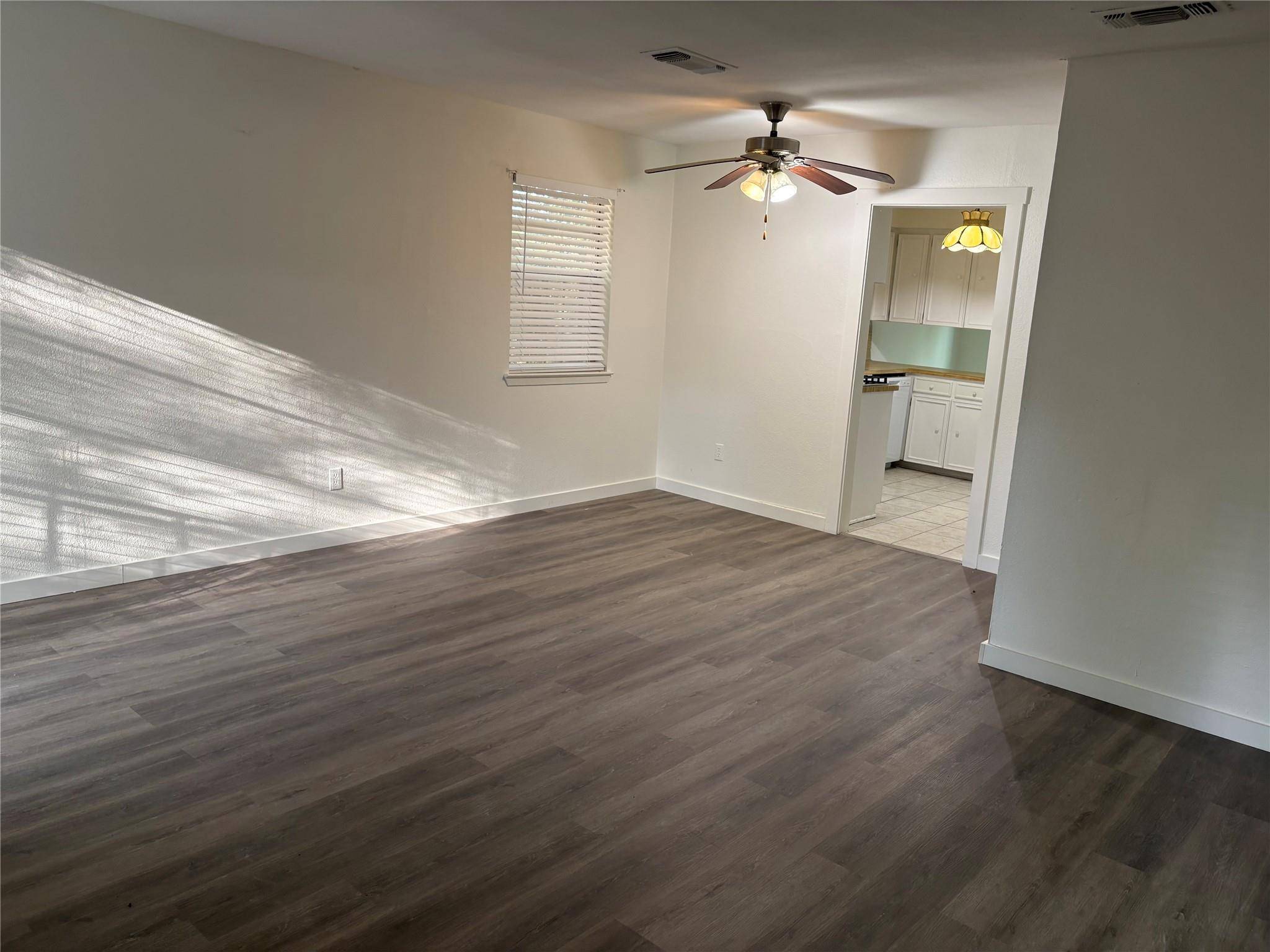 11913 Rennalee LOOP, Austin, TX 78753