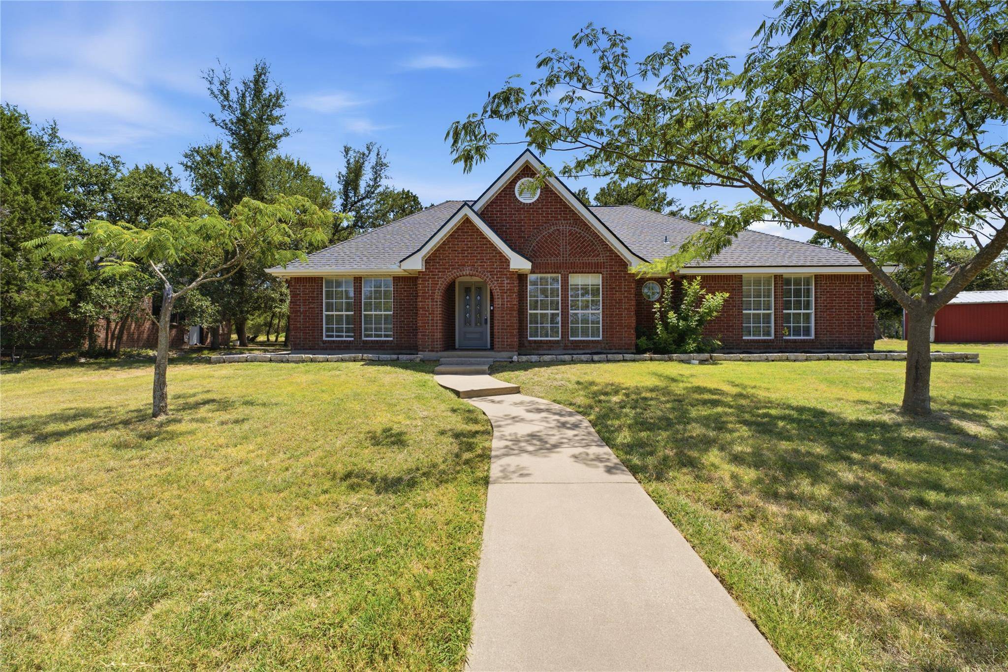 8221 Mountain DR, Salado, TX 76571