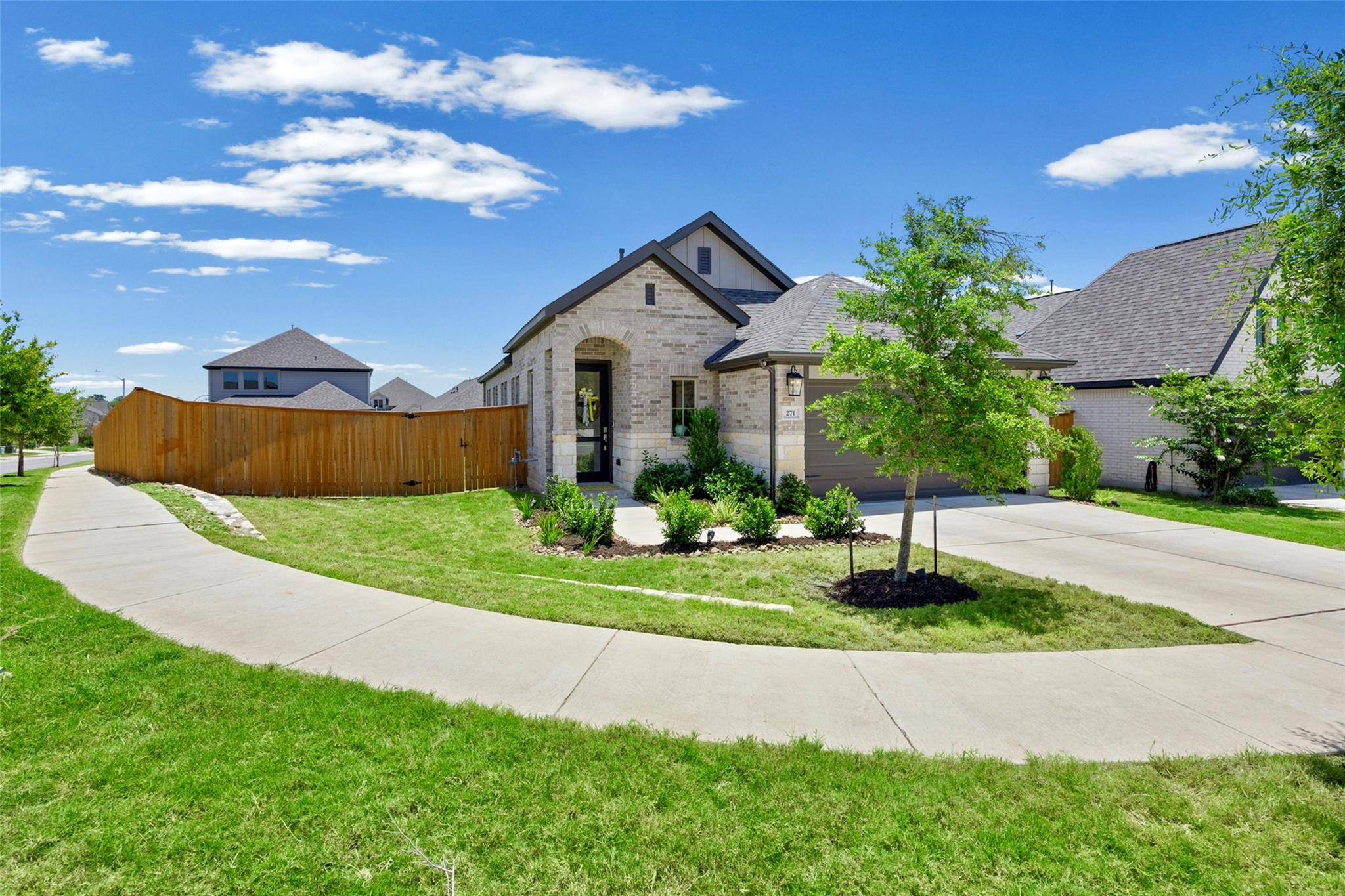 271 Reef Band DR, Kyle, TX 78640
