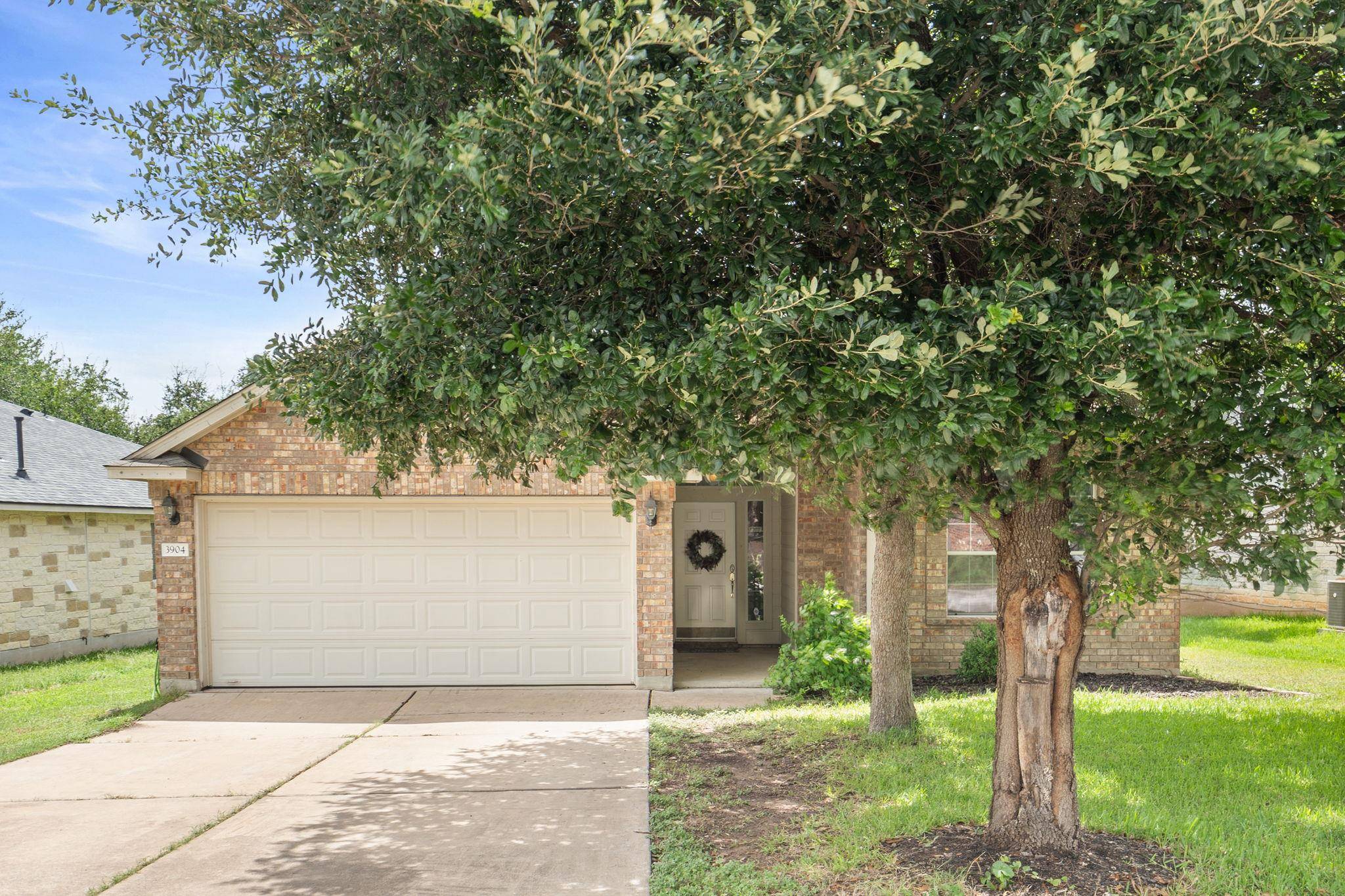 3904 TAPADO CANYON TRL, Round Rock, TX 78681
