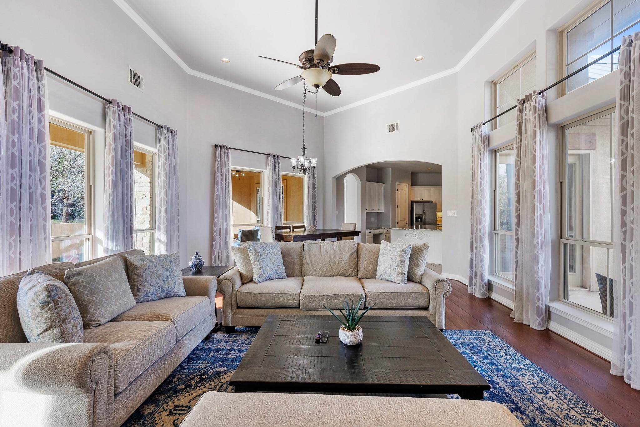 3206 Douglas DR, Horseshoe Bay, TX 78657