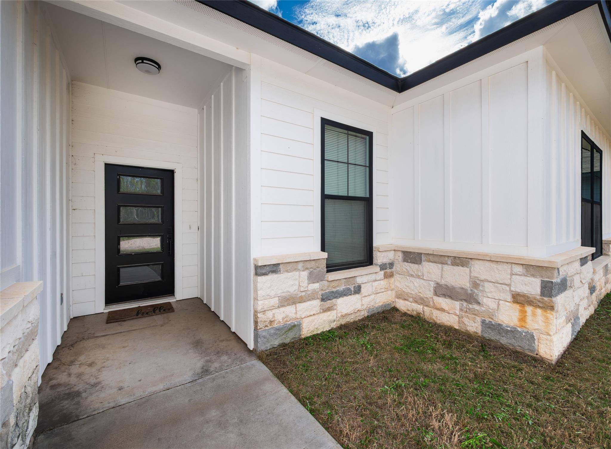 108 W Keomuku LN, Bastrop, TX 78602