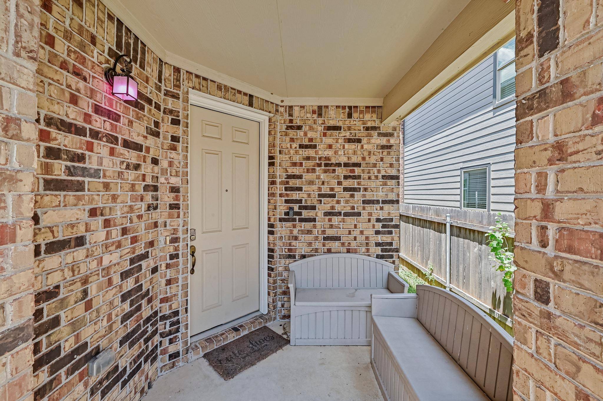 6316 Wagon Spring ST, Del Valle, TX 78617