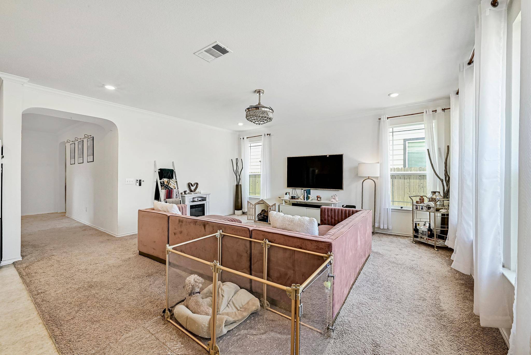 6316 Wagon Spring ST, Del Valle, TX 78617