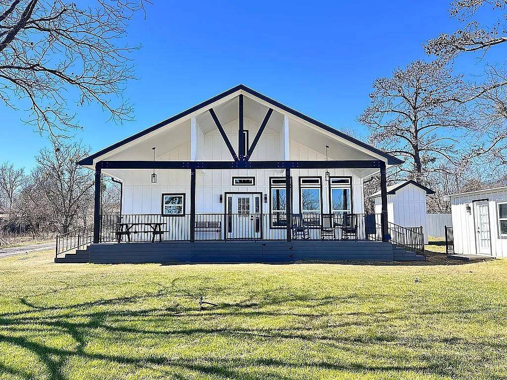 195 Covert DR, Tow, TX 78672