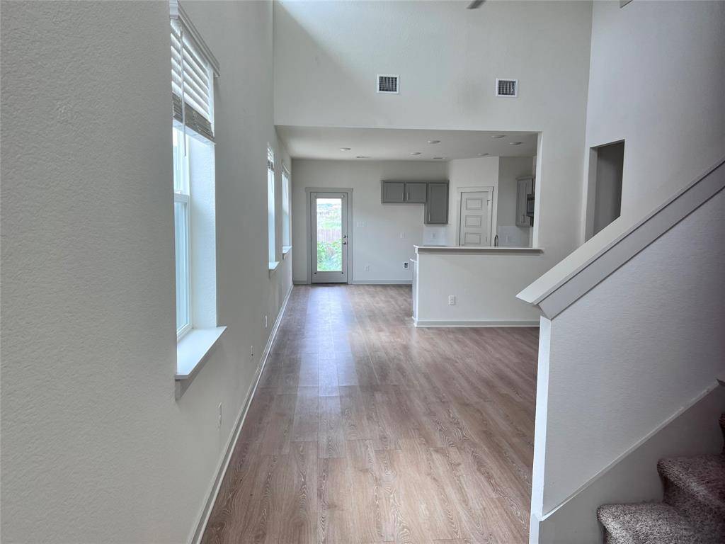 112 New Hampton WAY, San Marcos, TX 78666