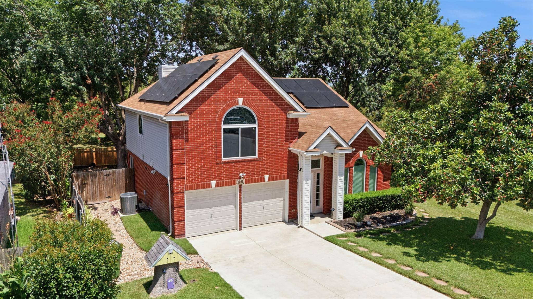 2204 Sedgewick LN, Round Rock, TX 78664