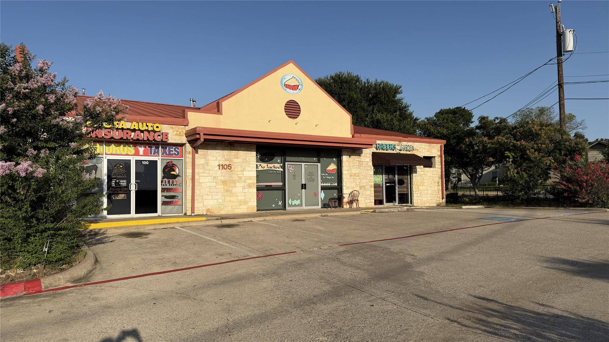 1105 S Mays ST, Round Rock, TX 78664