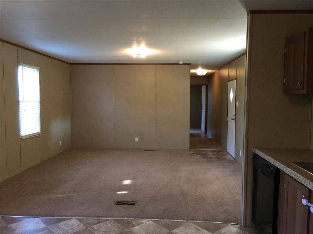 1719 Watterson RD #1, Red Rock, TX 78662