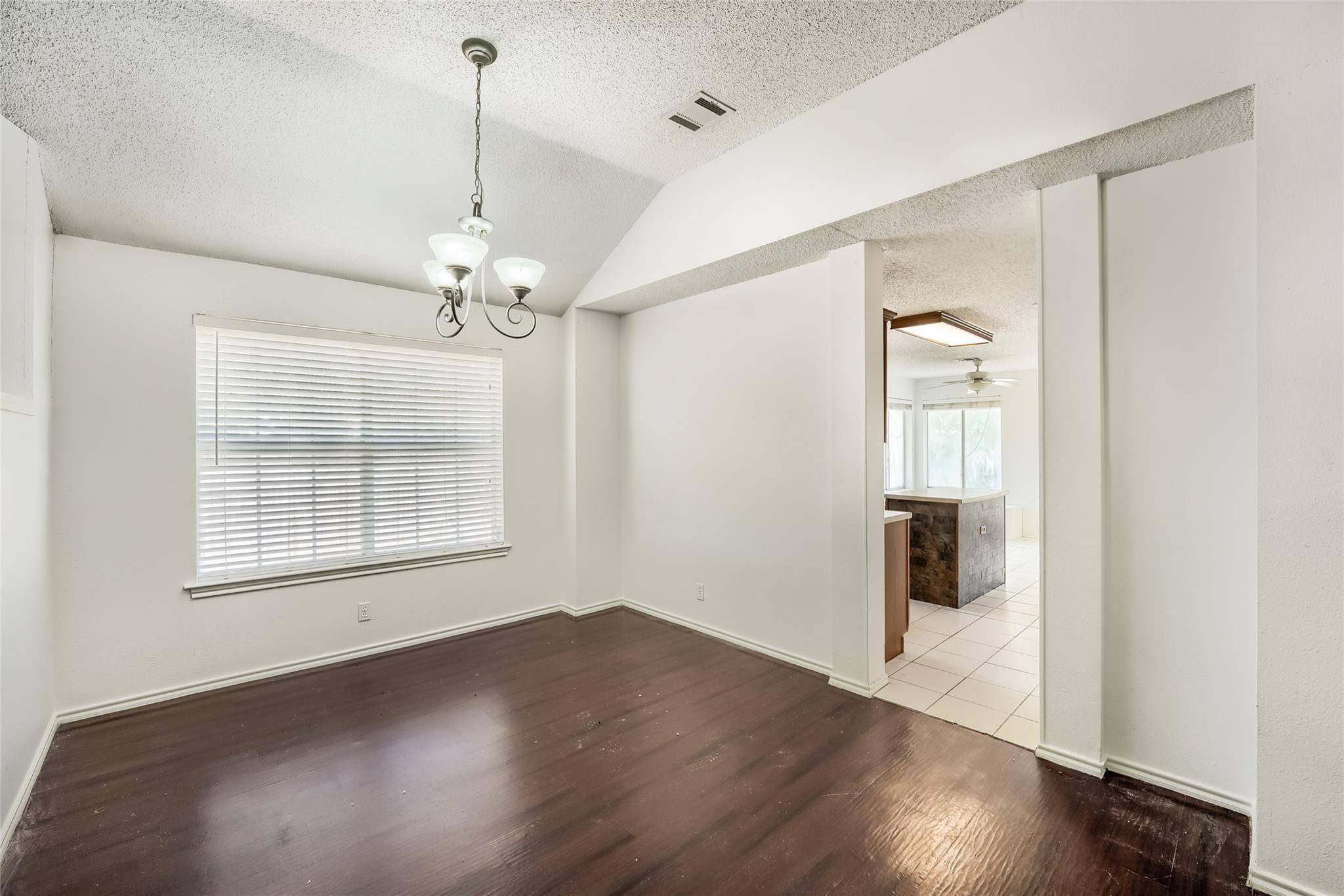 20801 Trotters LN, Pflugerville, TX 78660