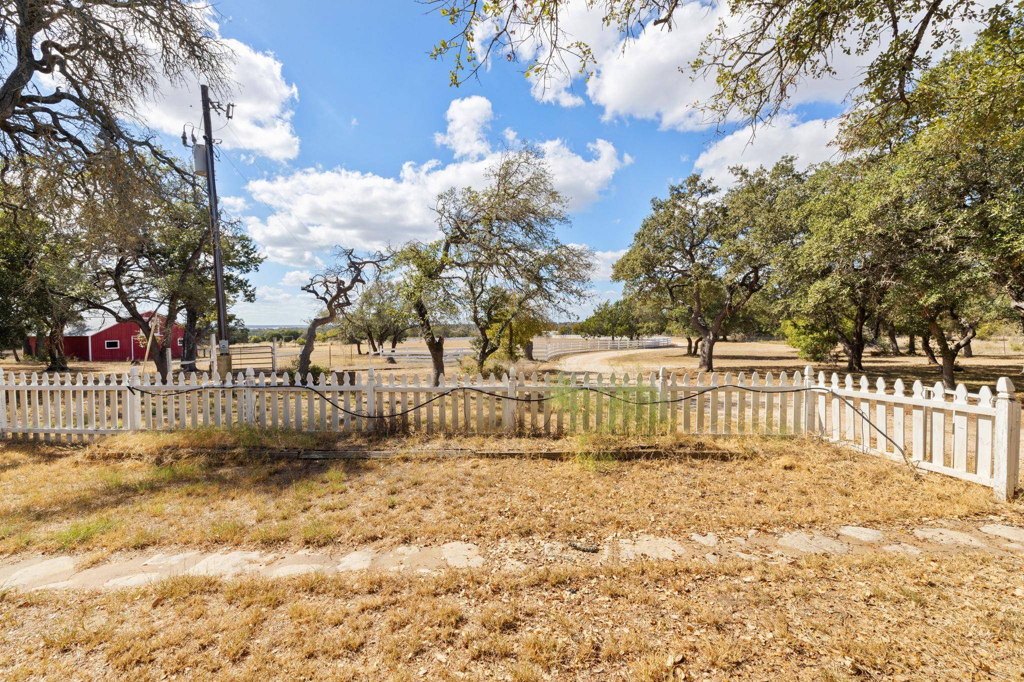 1151 Live Oak TRL, Liberty Hill, TX 78642
